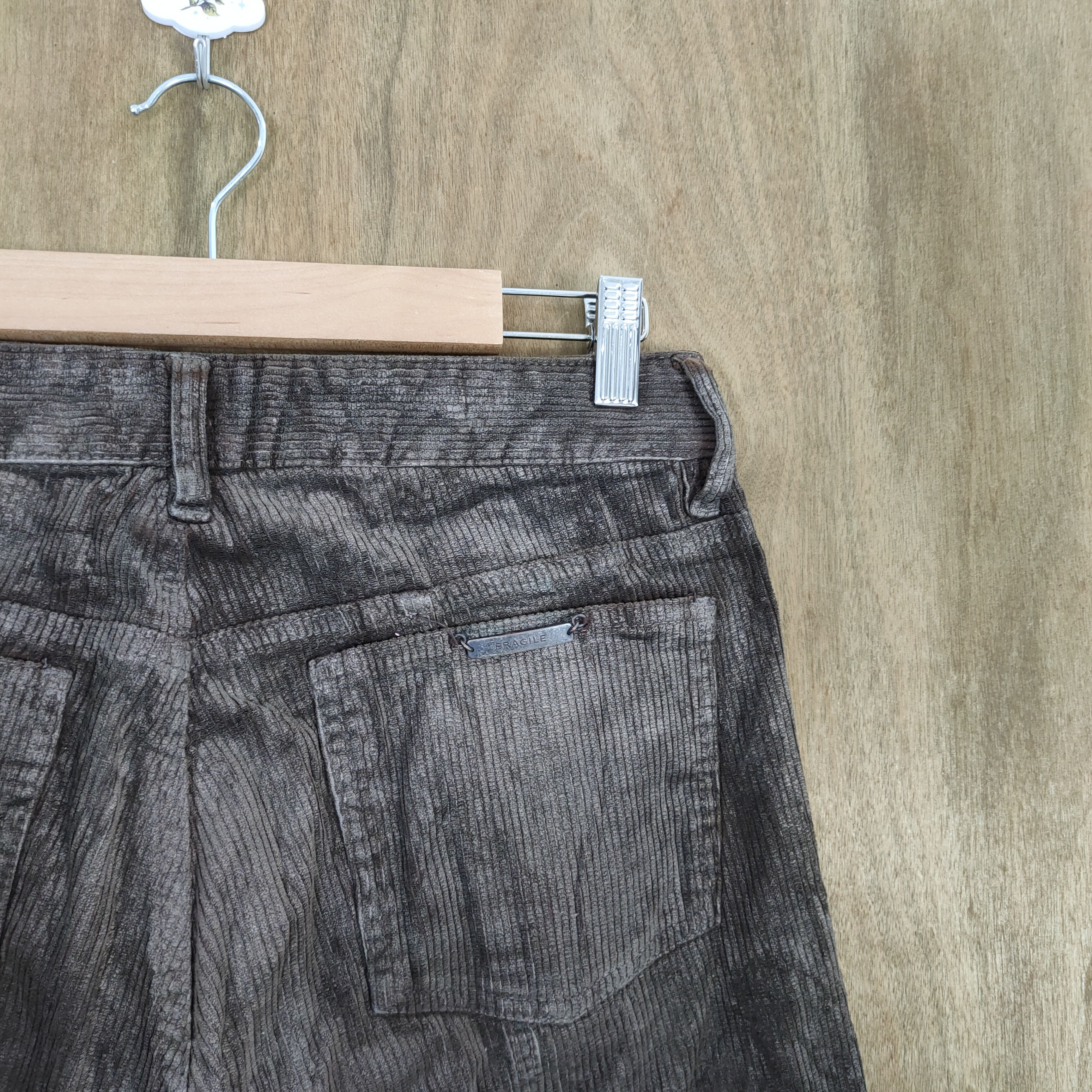 Japanese Brand W28 FRAGILE CORDUROY FADED FLARE PANTS Size US 28 / EU 44 - 12 Thumbnail
