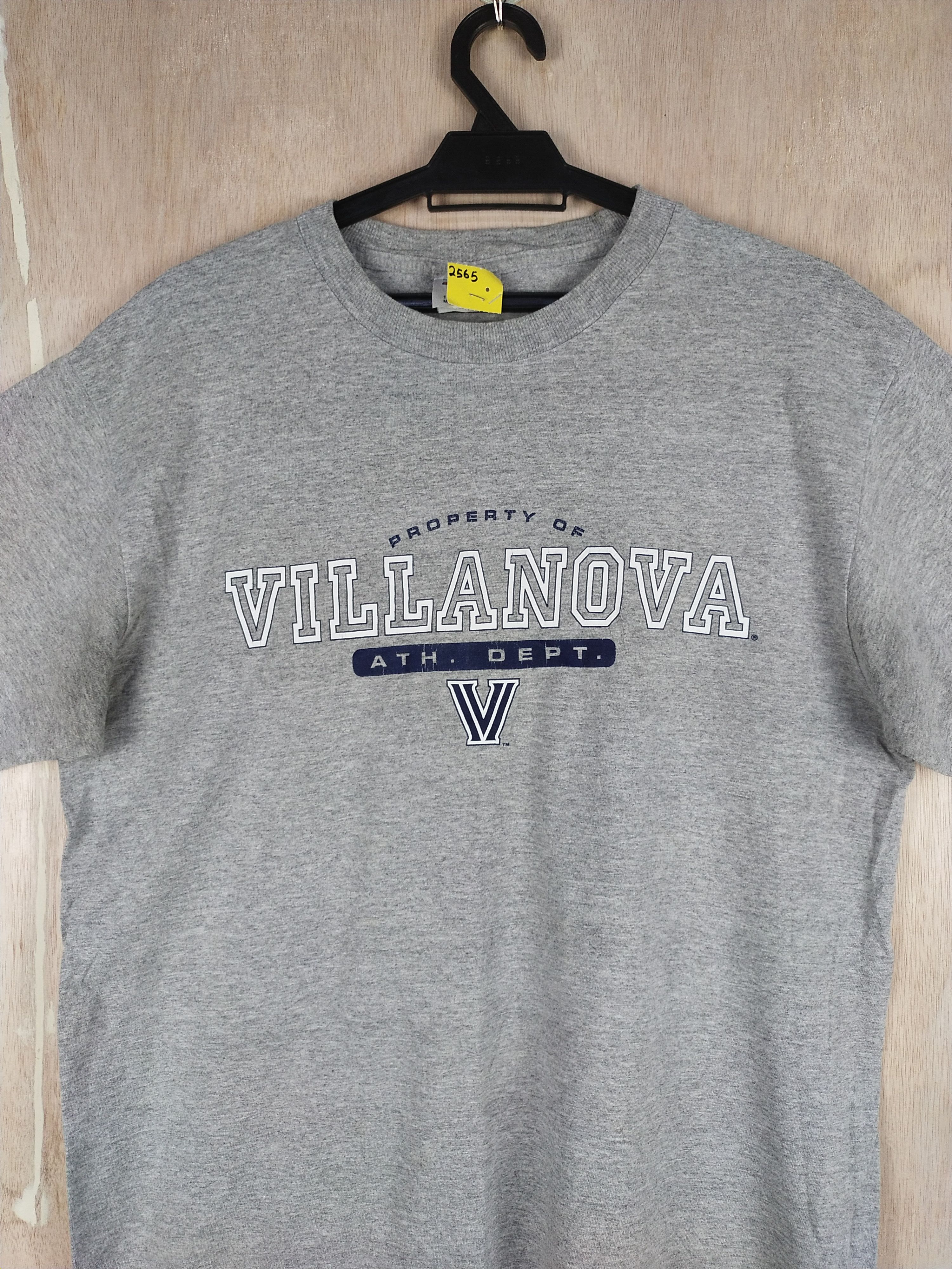 Champion DL Champion gray Tshirt #2565 Size US L / EU 52-54 / 3 - 2 Thumbnail