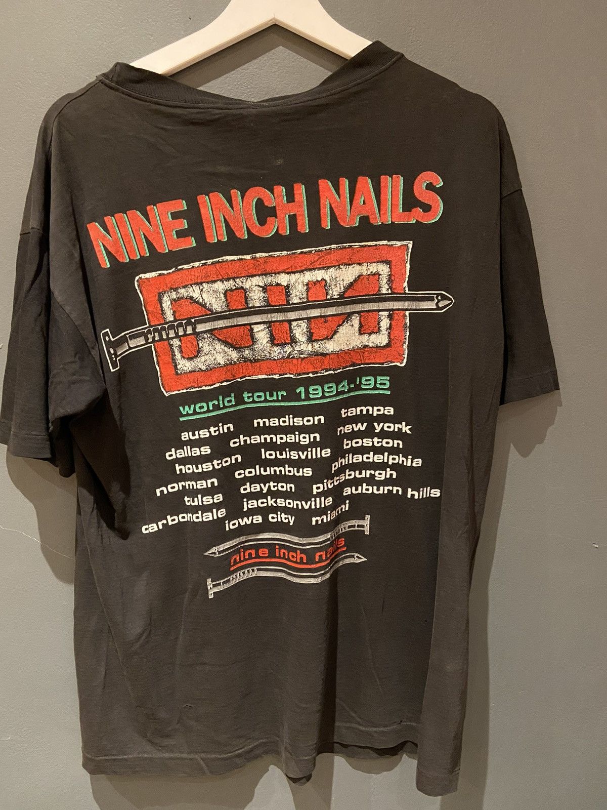 Nine Inch Nails ビンテージ Tシャツ nロゴ 古着USED VINTAGE - 90s