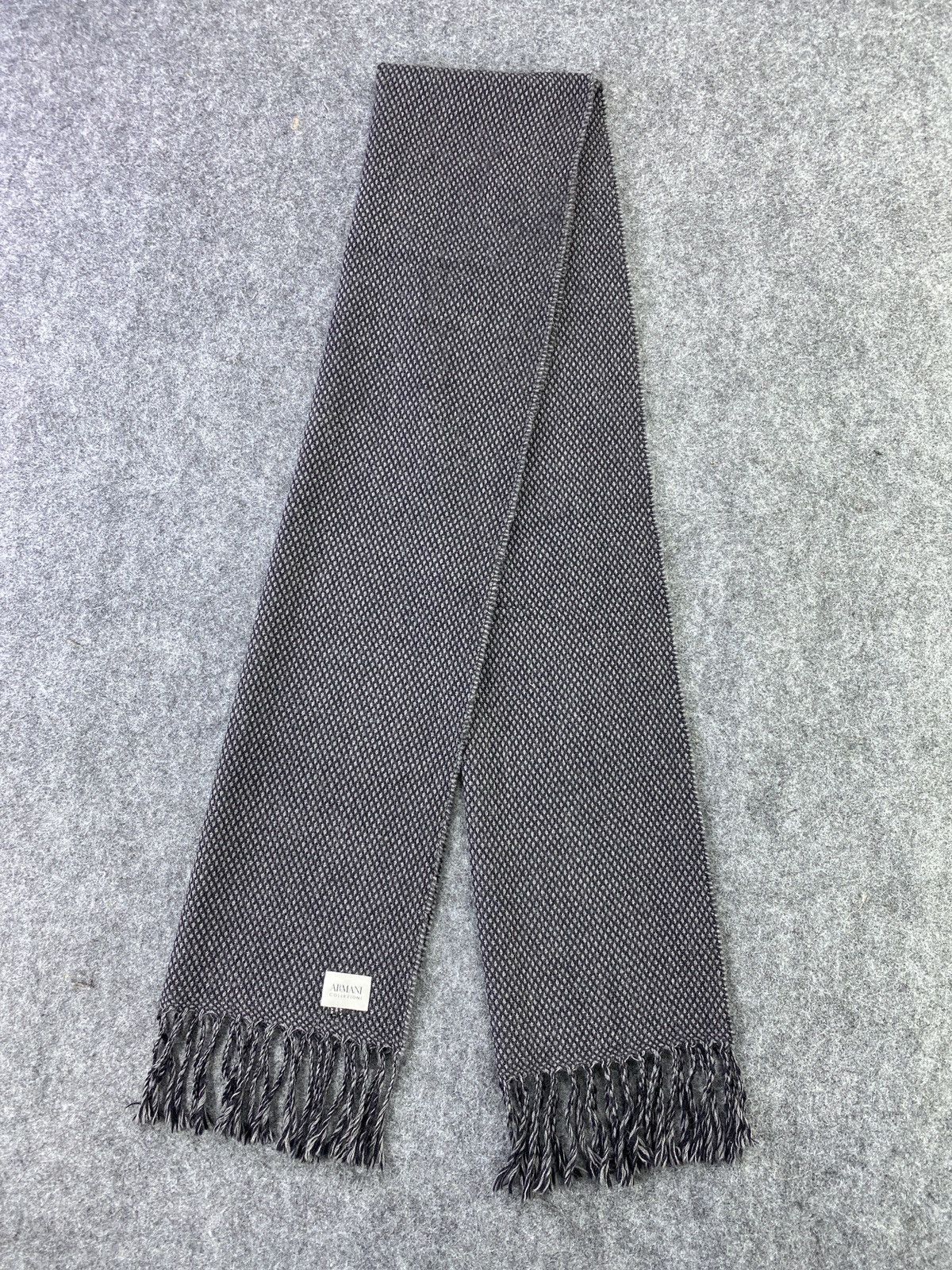 Armani Collezioni Armani Collezioni Scarf/Muffler/Neckwear -T282 Size ONE SIZE - 3 Thumbnail
