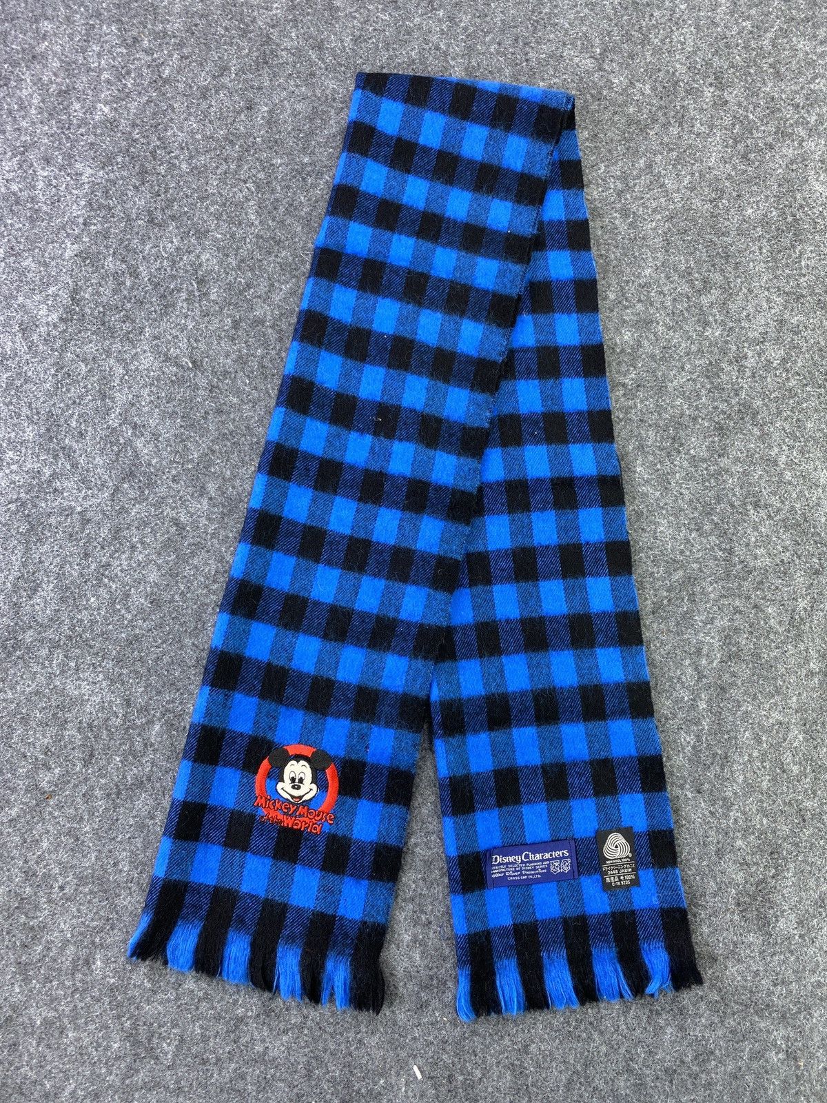 Disney Mickey Mouse Scarf/Muffler/Neckwear -T287 Size ONE SIZE - 4 Thumbnail