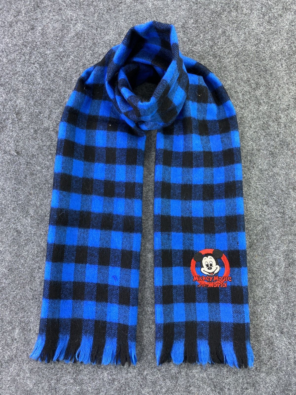 Disney Mickey Mouse Scarf/Muffler/Neckwear -T287 Size ONE SIZE - 1 Thumbnail