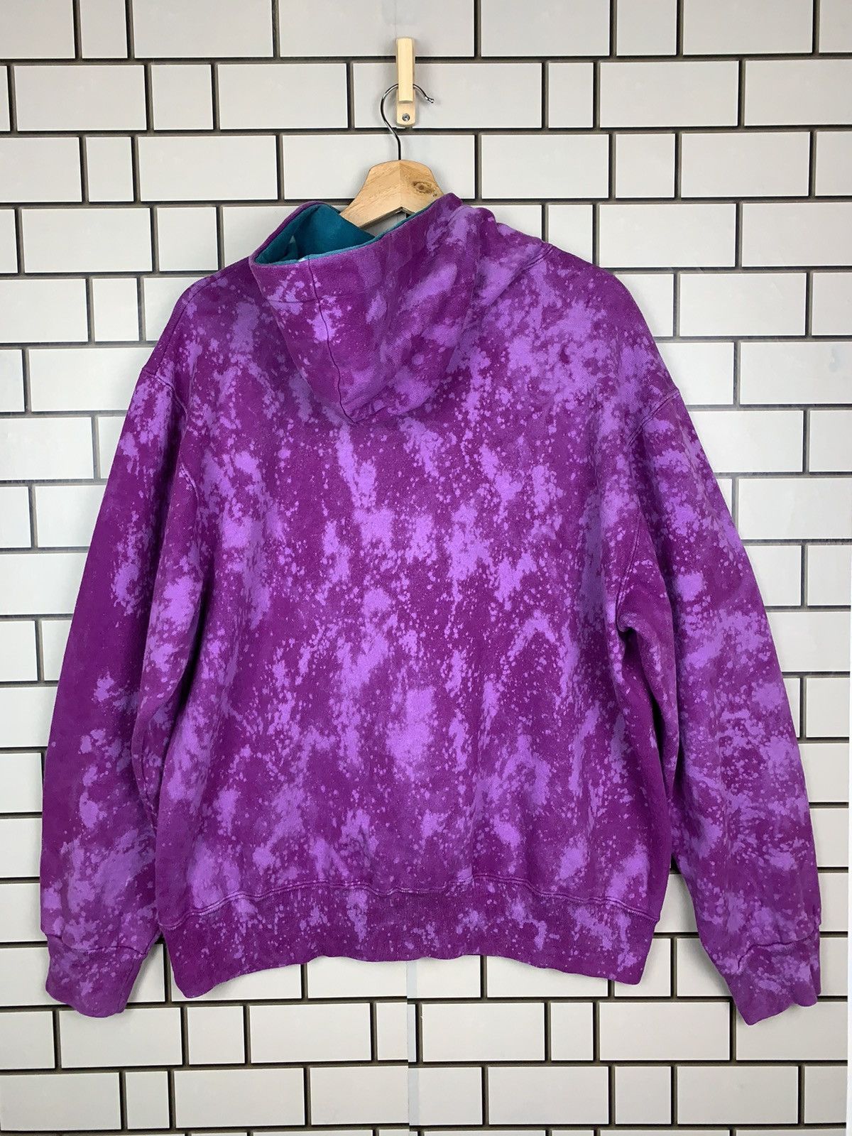 Champion × Vintage Vintage 90s Champion Custom Acid Wash Hoodie Sweatshirts Size US XL / EU 56 / 4 - 12 Thumbnail