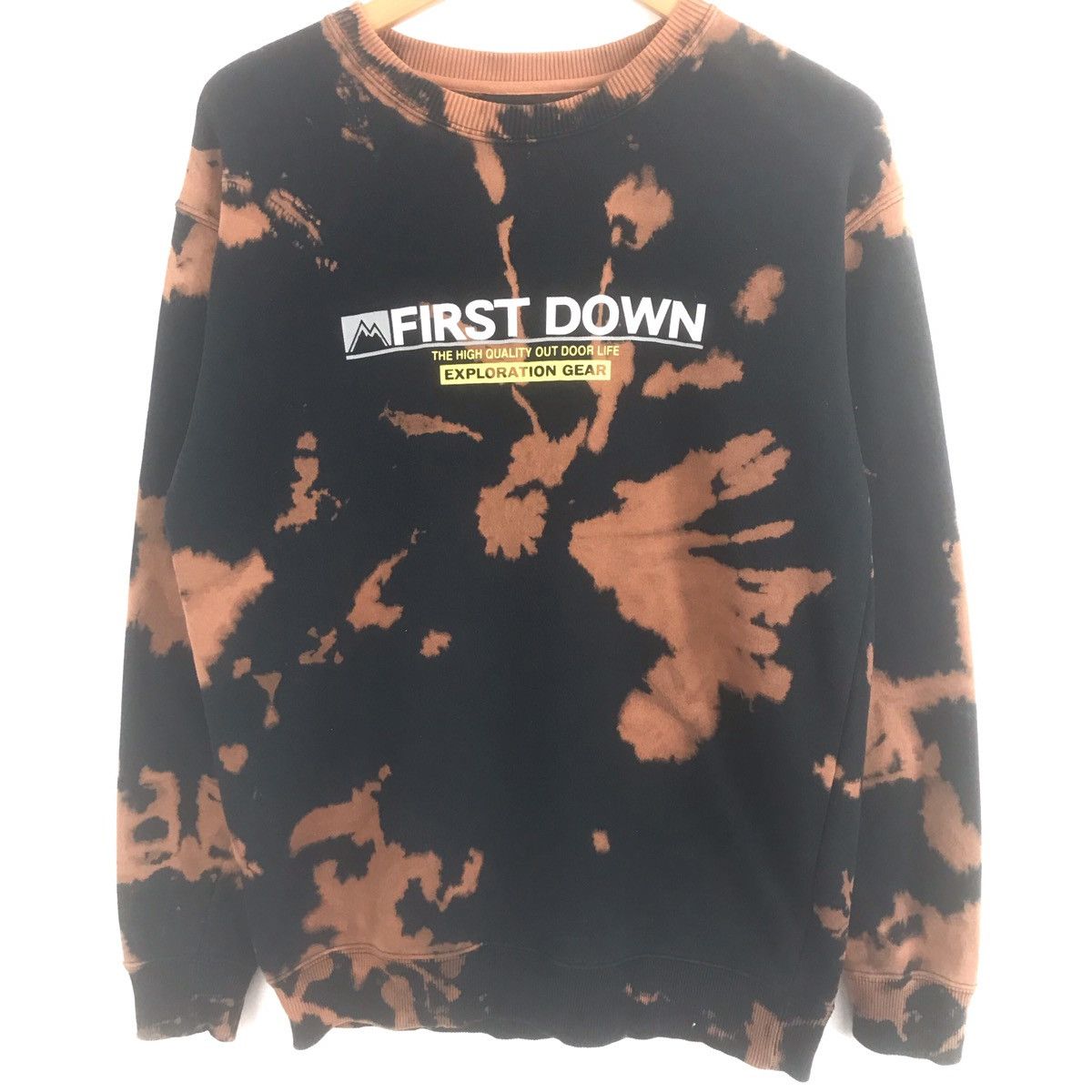 Bleach Custom Bleach First Down Large Size Crewneck Sweatshirt Size US L / EU 52-54 / 3 - 2 Thumbnail