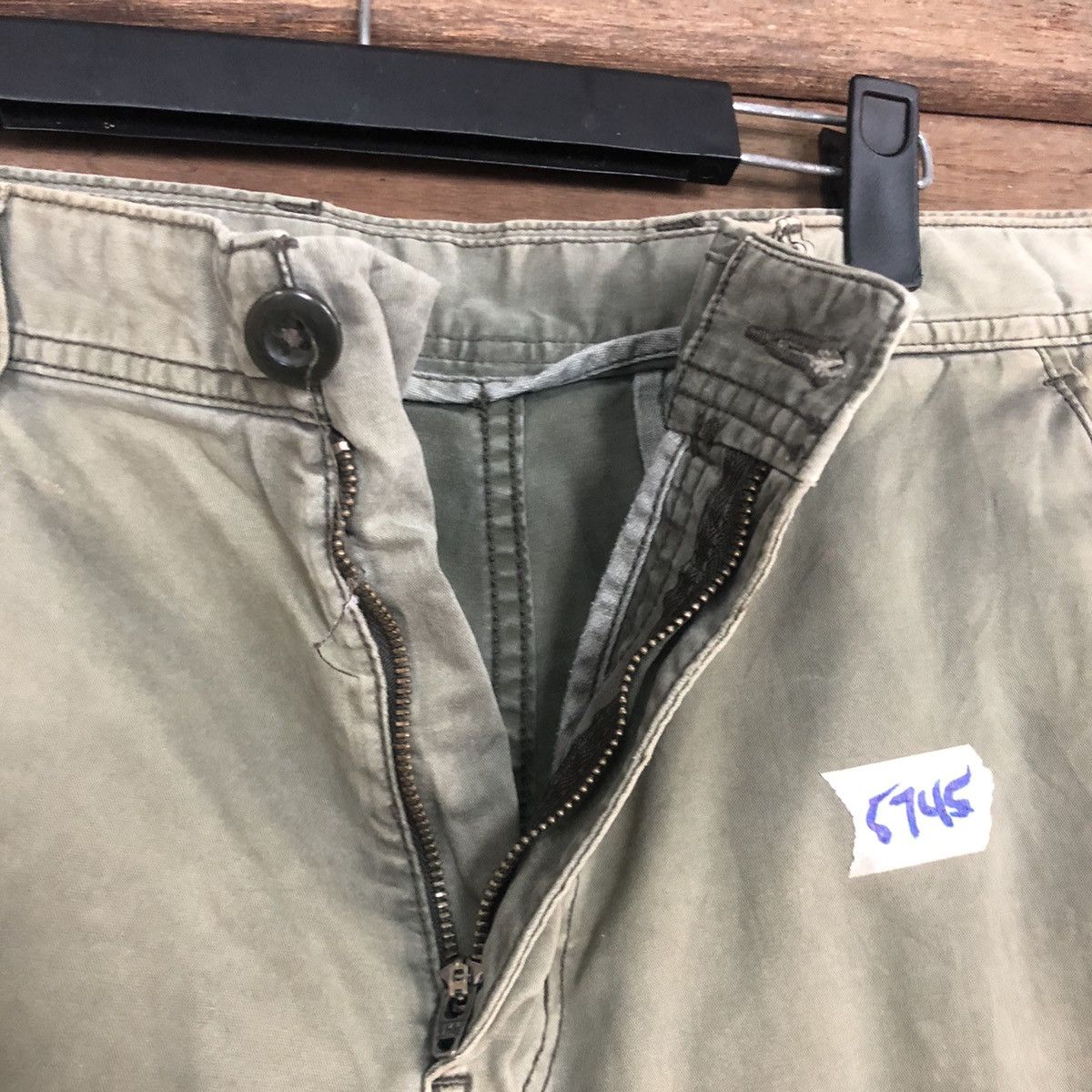 Japanese Brand Uniqlo Green Faded Multipocket Cargo Pants #5745 Size US 33 - 8 Thumbnail