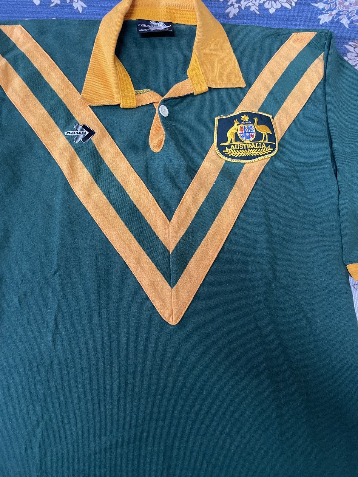Vintage Vintage Australia Wallabies Rugby Peerless ugly Retro shirt Size US M / EU 48-50 / 2 - 4 Thumbnail