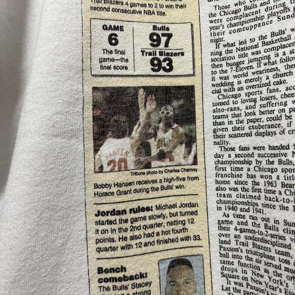 NBA Vintage Chicago Bulls NBA champion Front Page Newspaper Size US L / EU 52-54 / 3 - 5 Thumbnail