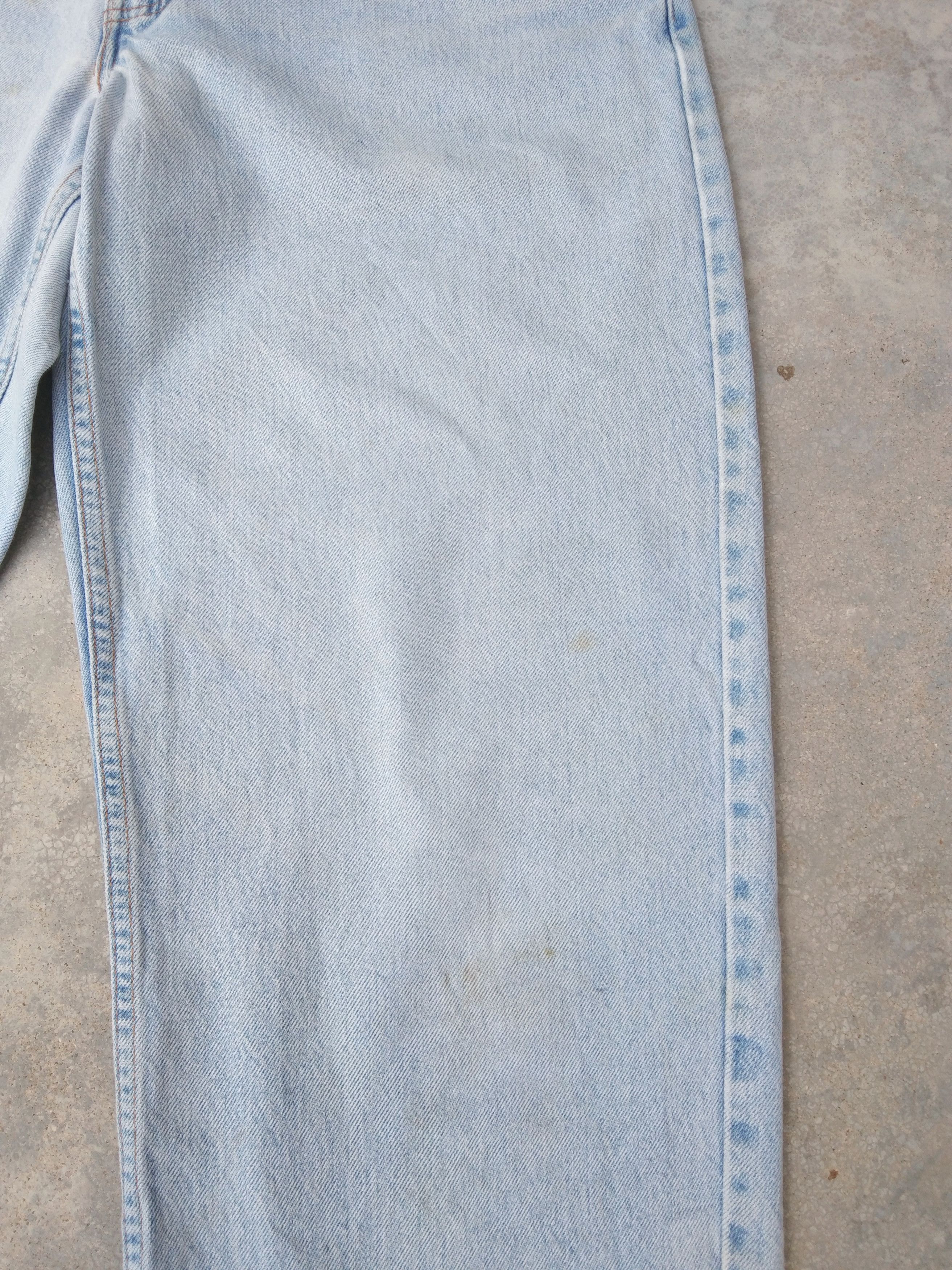 Levi's Vintage Levi's Jeans 560 Loose Baggy Tapered Leg 33x34 Size US 33 - 7 Thumbnail