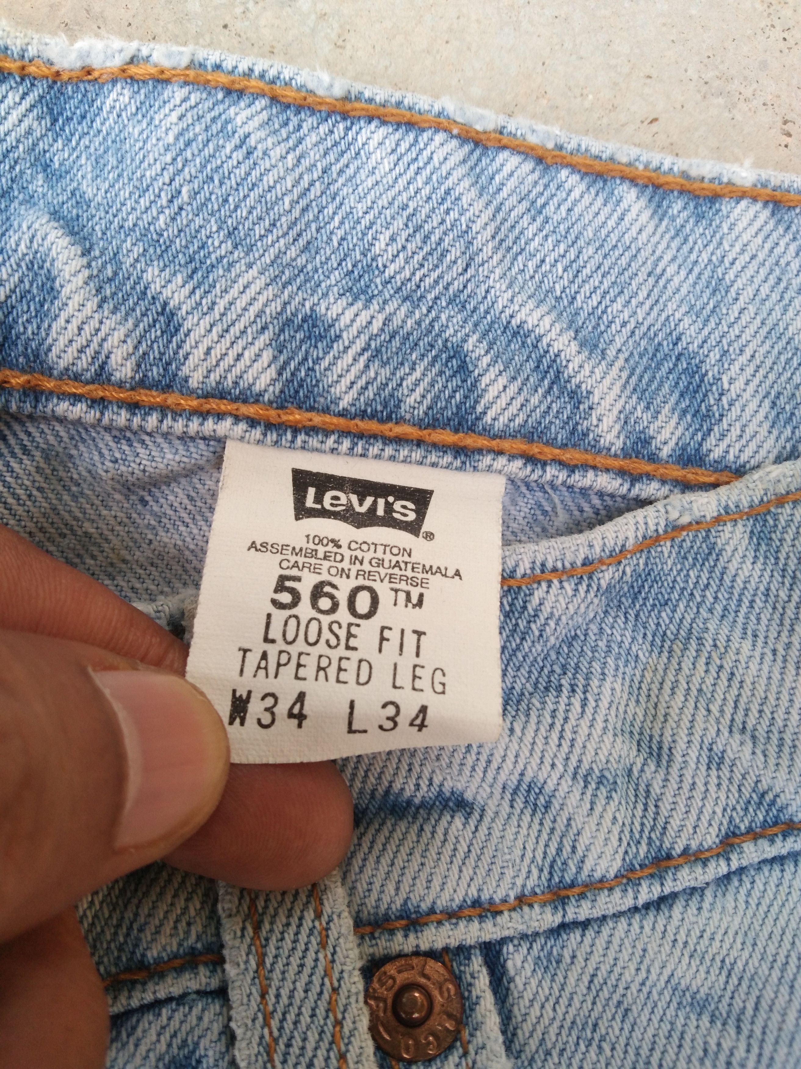 Levi's Vintage Levi's Jeans 560 Loose Baggy Tapered Leg 33x34 Size US 33 - 10 Thumbnail