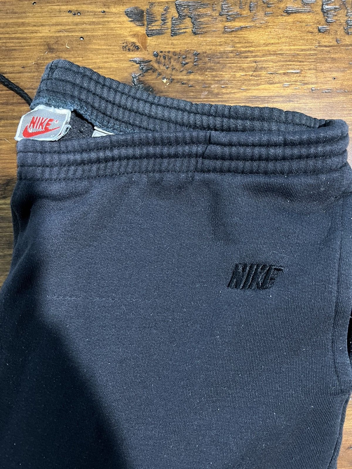 mens nike heritage sweatpants