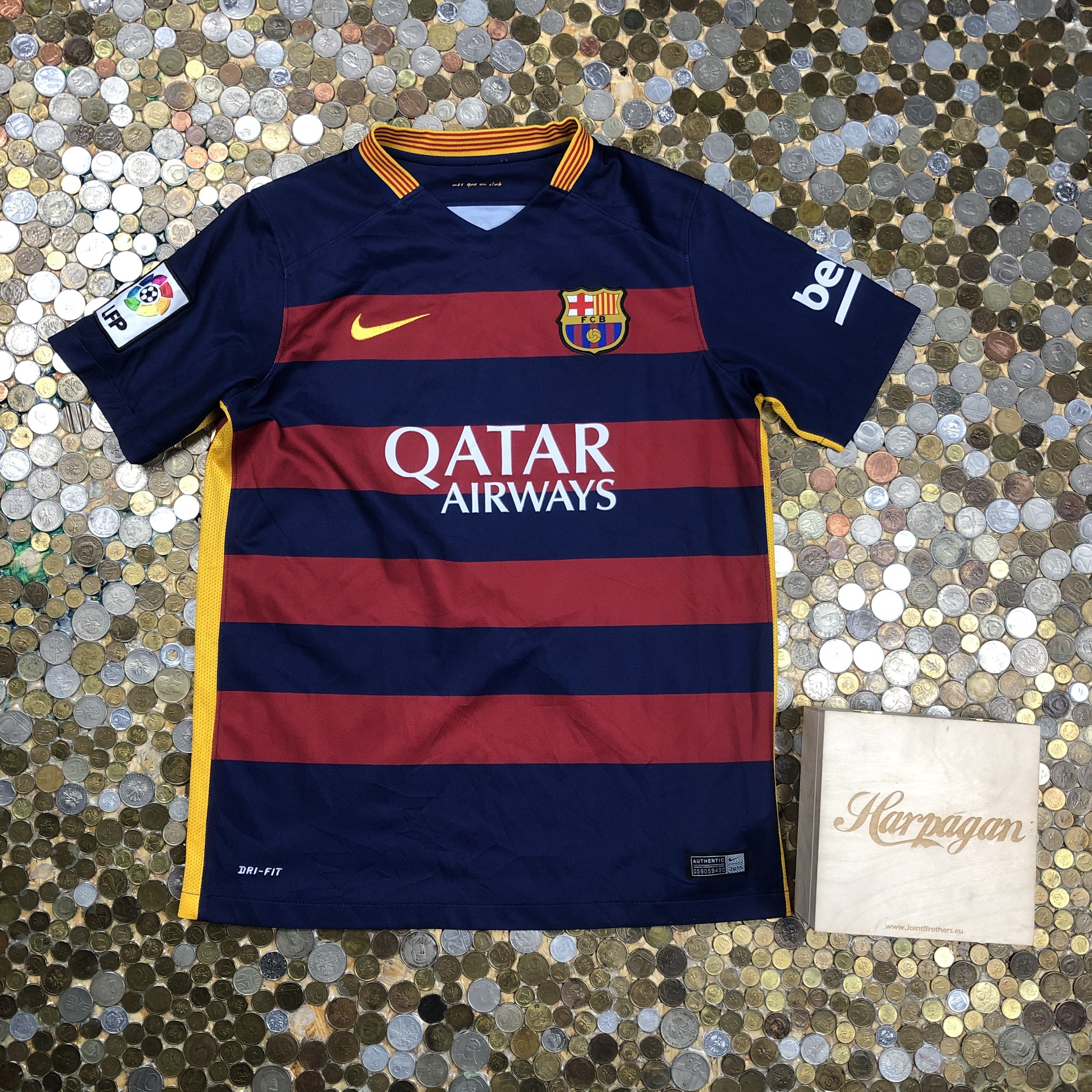Nike Nike FC Barcelona jersey Size US S / EU 44-46 / 1 - 1 Thumbnail
