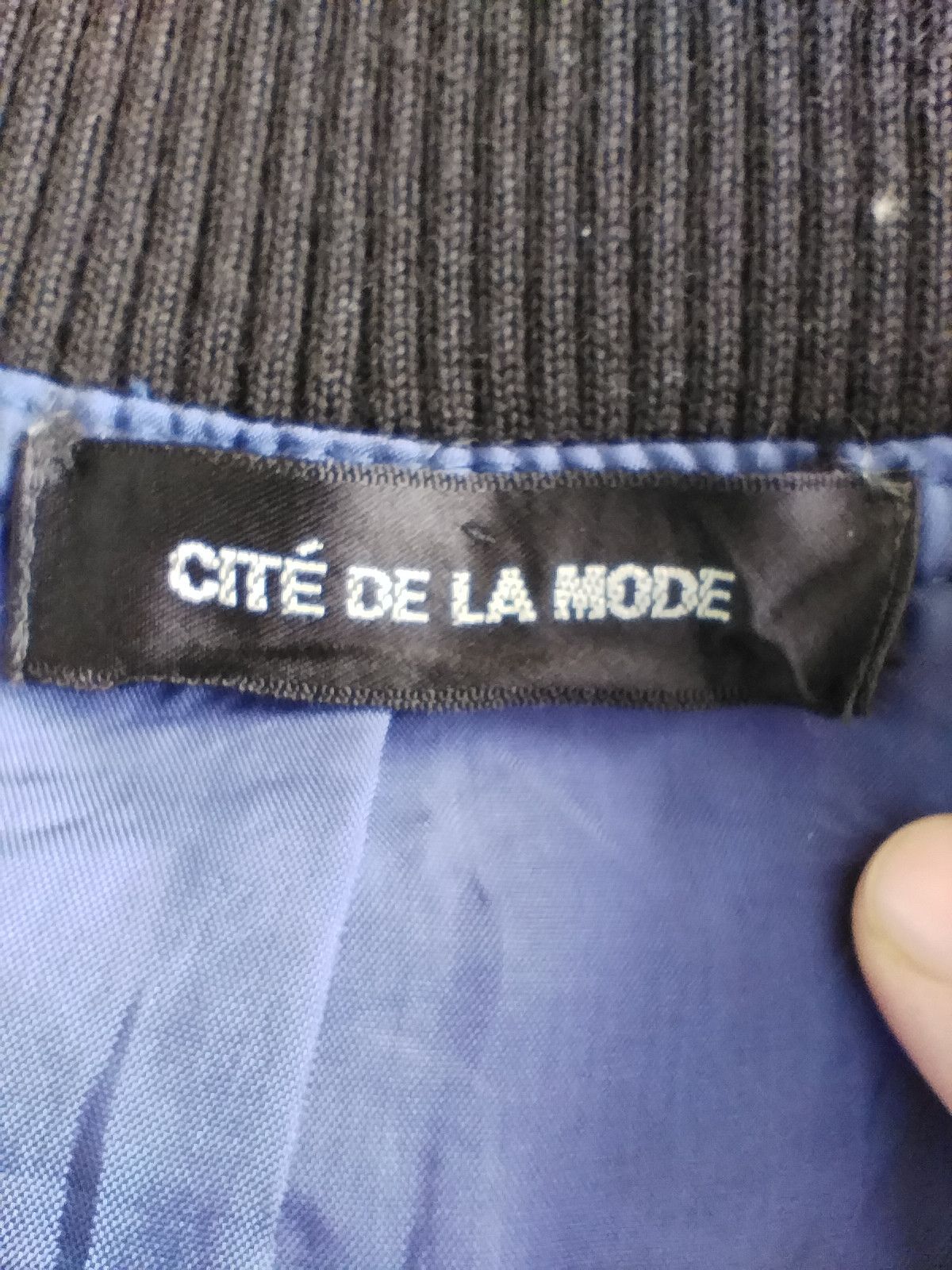 Designer Cite de la Mode sweatshirt Japanese Size US L / EU 52-54 / 3 - 5 Thumbnail