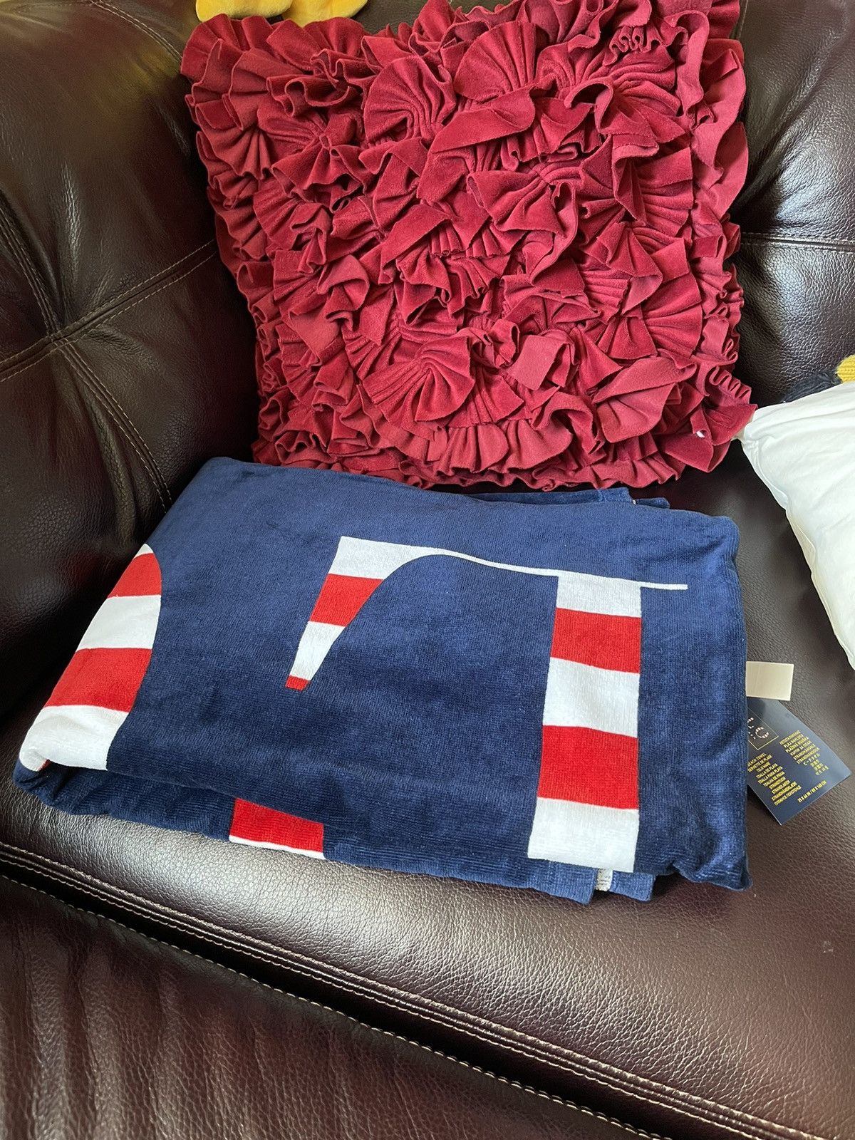 NWT-RALPH LAUREN Red White & Navy Beach Towel35”x66”NWT