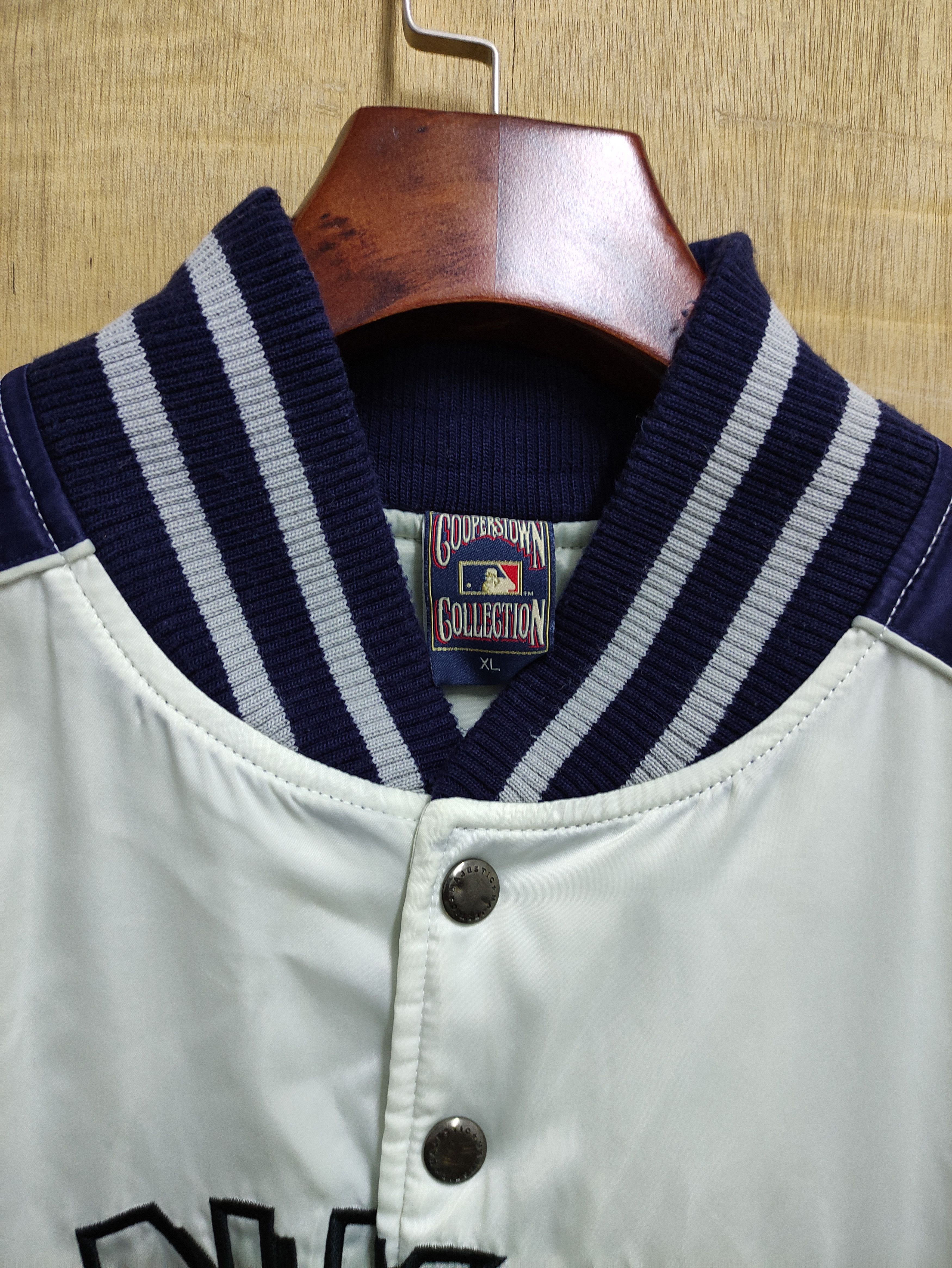 Cooperstown Collection YANKEES MLB VINTAGE BOMBER JACKET Size US XL / EU 56 / 4 - 6 Thumbnail