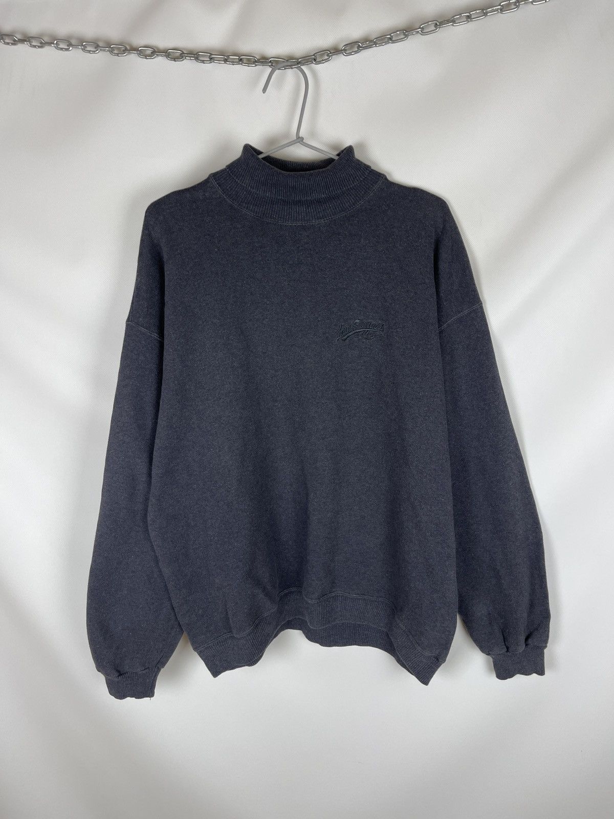 Levi's Levi’s vintage 90s logo turtleneck basic sweatshirt Size US L / EU 52-54 / 3 - 1 Thumbnail
