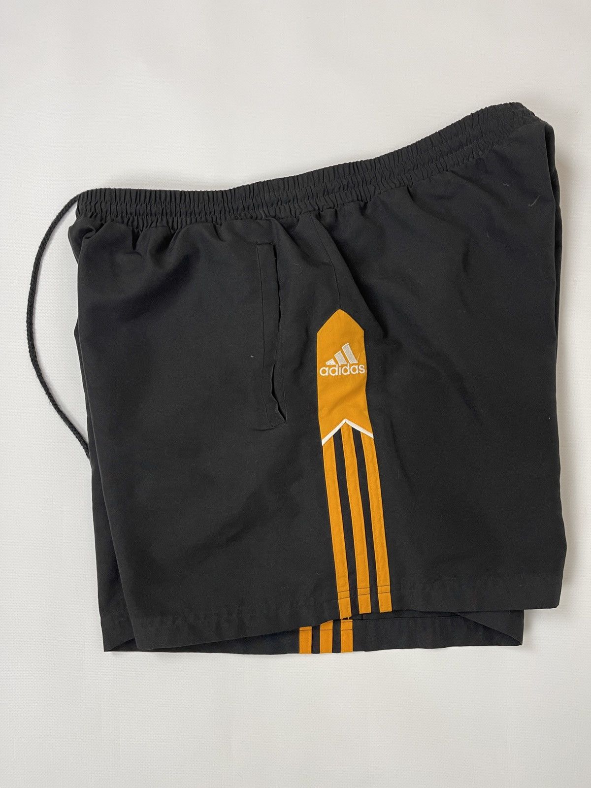 Adidas Adidas vintage 90s double logo stripes black shorts Size US 36 / EU 52 - 2 Thumbnail