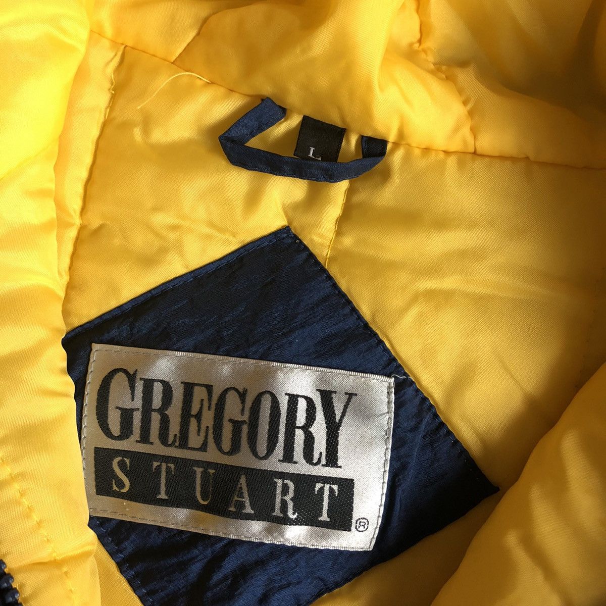 Vintage New Vintage 1990s Georgia Tech University Puffer Hood Jacket Size US L / EU 52-54 / 3 - 9 Thumbnail