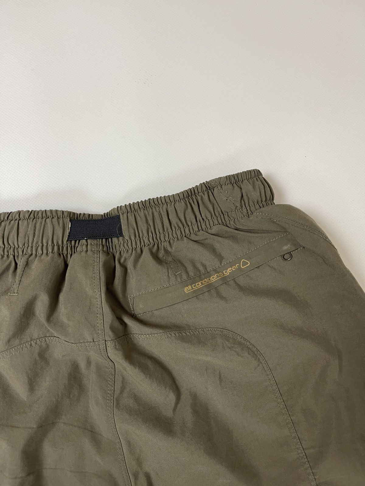 Nike ACG Nike ACG vintage y2k hiking outdoor pants logo Size US 34 / EU 50 - 20 Thumbnail