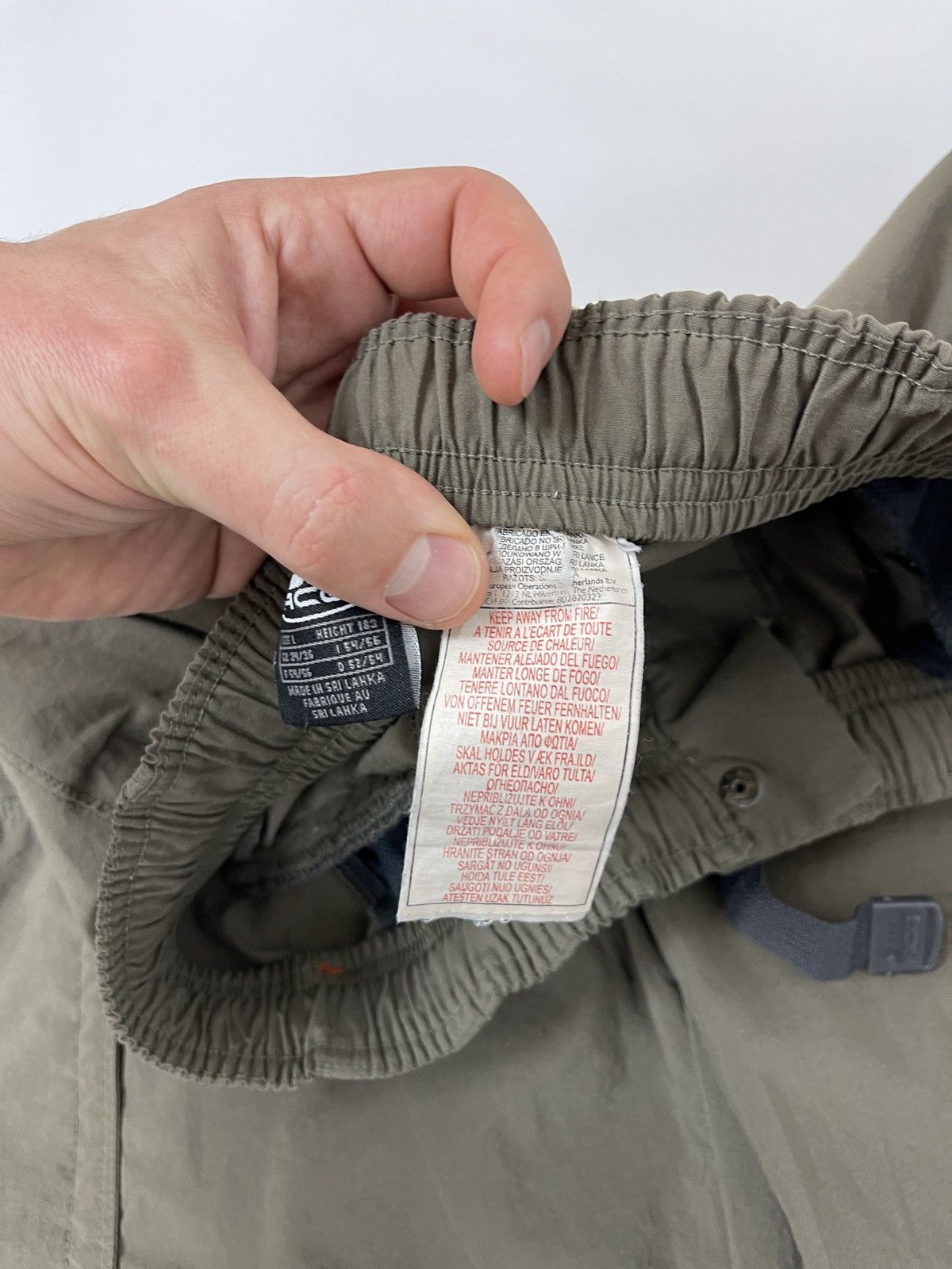 Nike ACG Nike ACG vintage y2k hiking outdoor pants logo Size US 34 / EU 50 - 13 Thumbnail