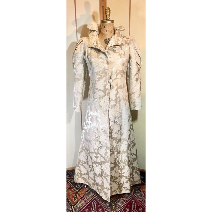 Vintage Vintage Ingrid Bergman Film Noir 1940's Heavy Silk Brocade ...