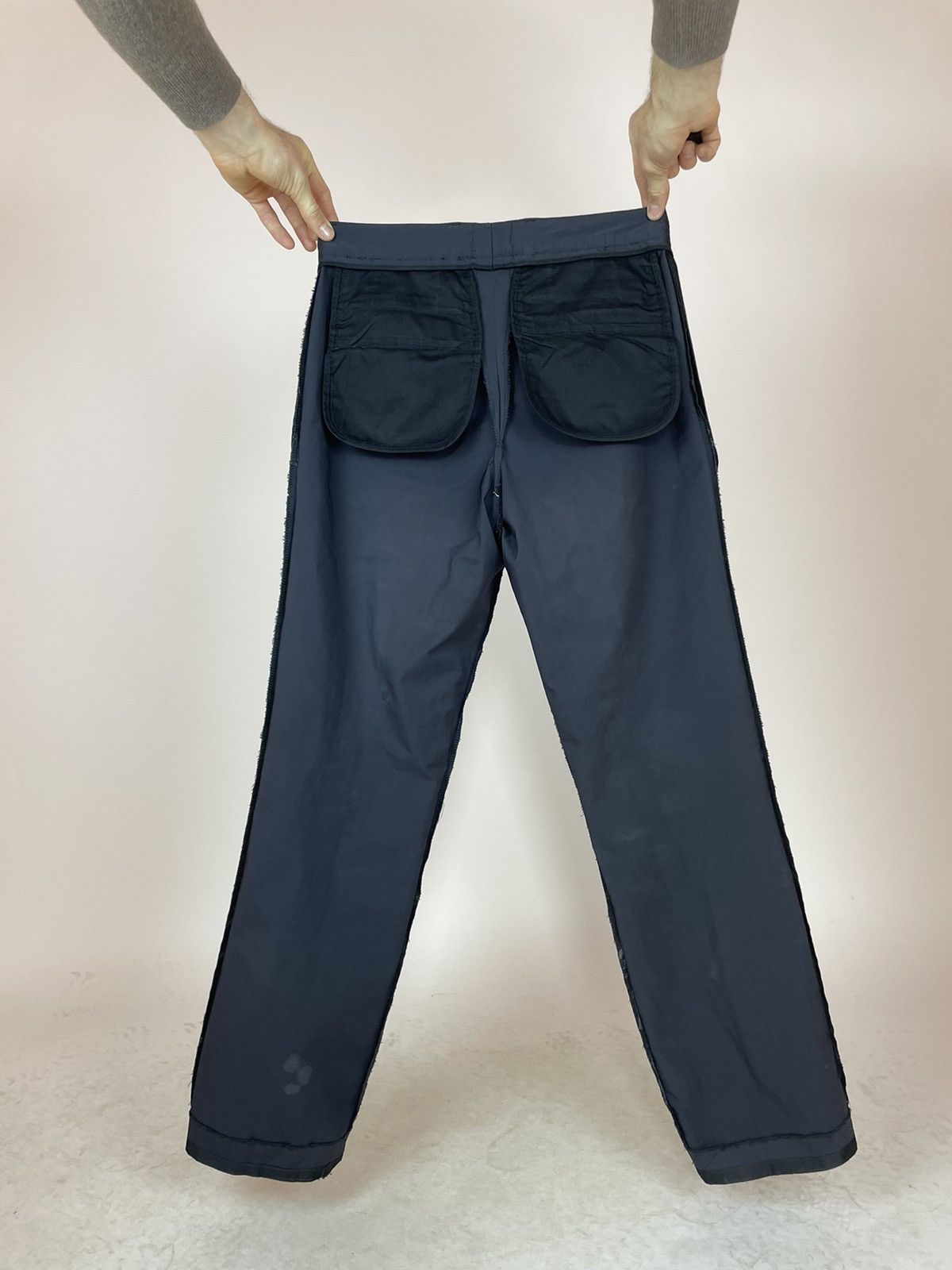 Hugo Boss HUGO BOSS VINTAGE Nylon/Polyamide Trousers Pants Mens sz. 46 Size US 31 - 13 Thumbnail