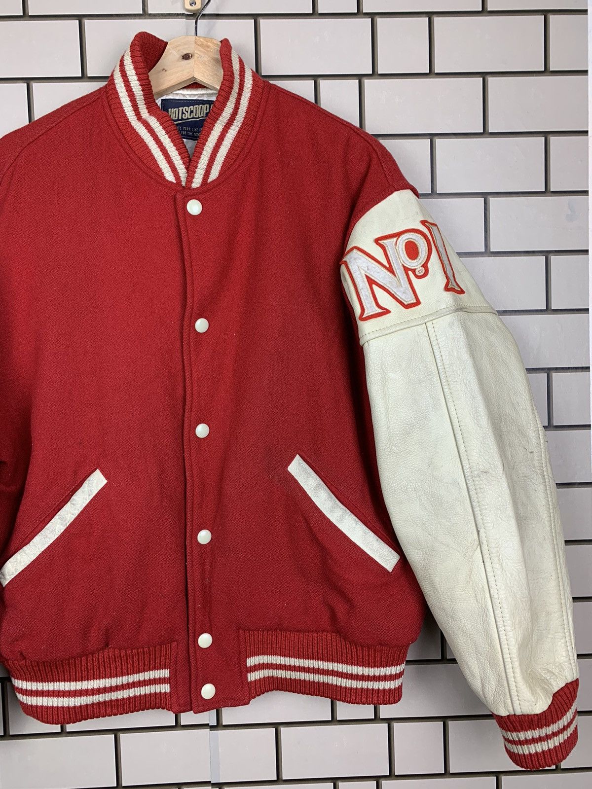 Vintage Vintage 90s Hot Scoop Varsity Bomber Jacket Size US L / EU 52-54 / 3 - 6 Thumbnail