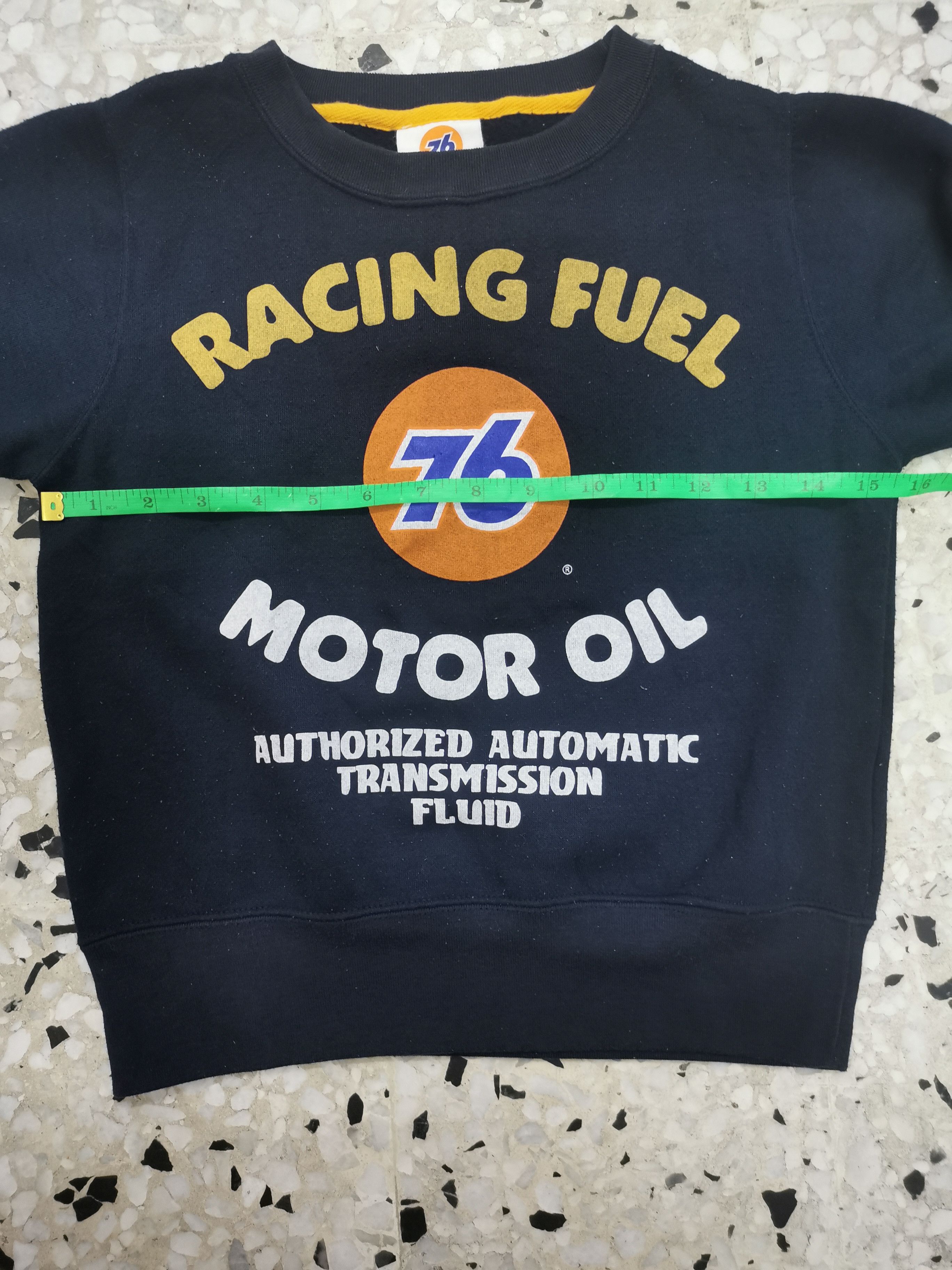 Oilily Vintage Collector 76 Racing Fuel Motor Oil Kids Sweetshirts Size US XXS / EU 40 - 15 Thumbnail