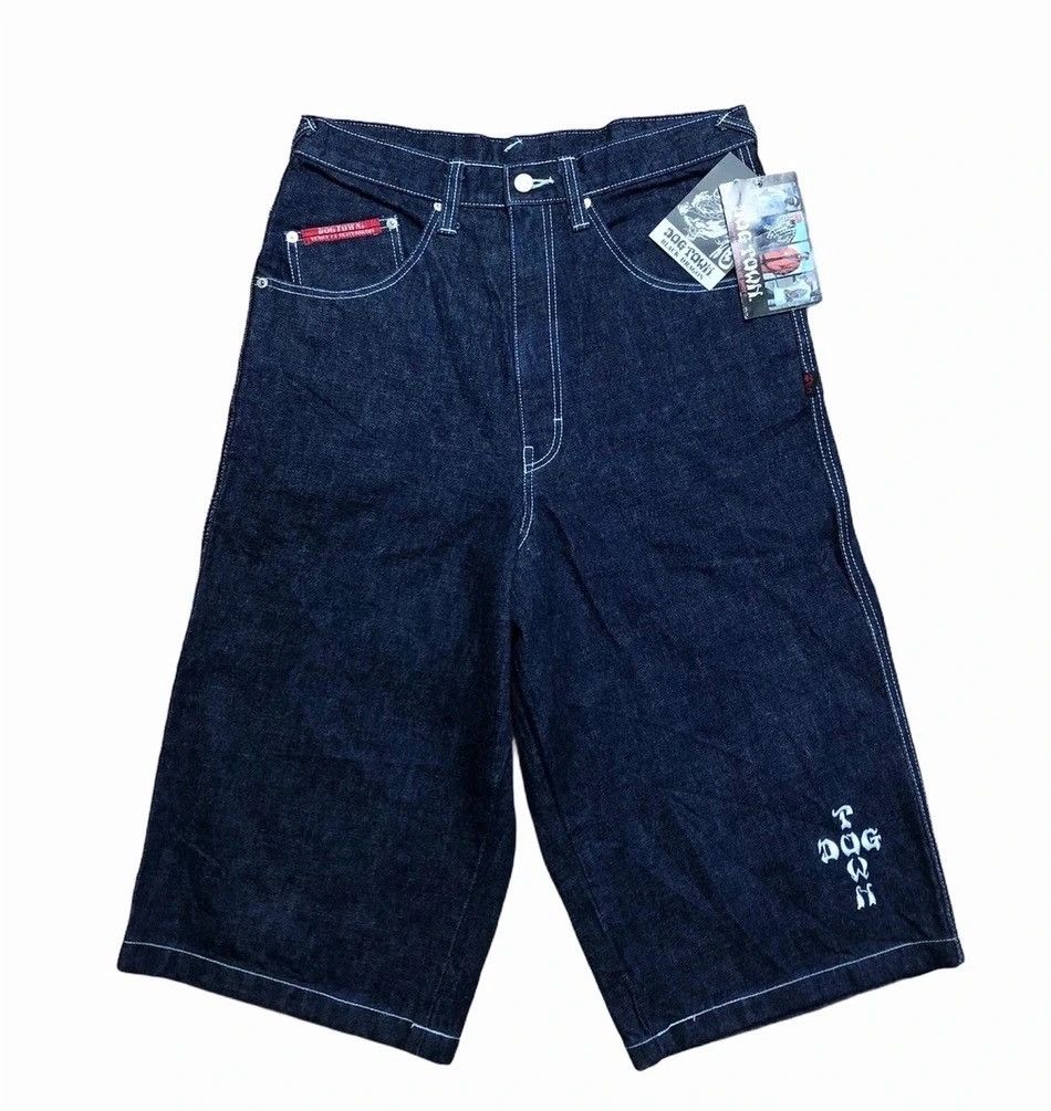 Dogtown Vintage Dog Town Black Dragon Short Pants Size US 32 / EU 48 - 1 Thumbnail