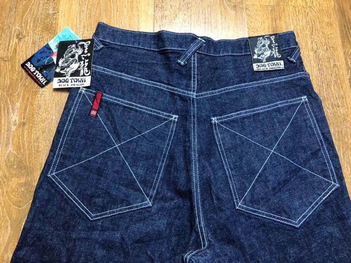 Dogtown Vintage Dog Town Black Dragon Short Pants Size US 32 / EU 48 - 12 Thumbnail