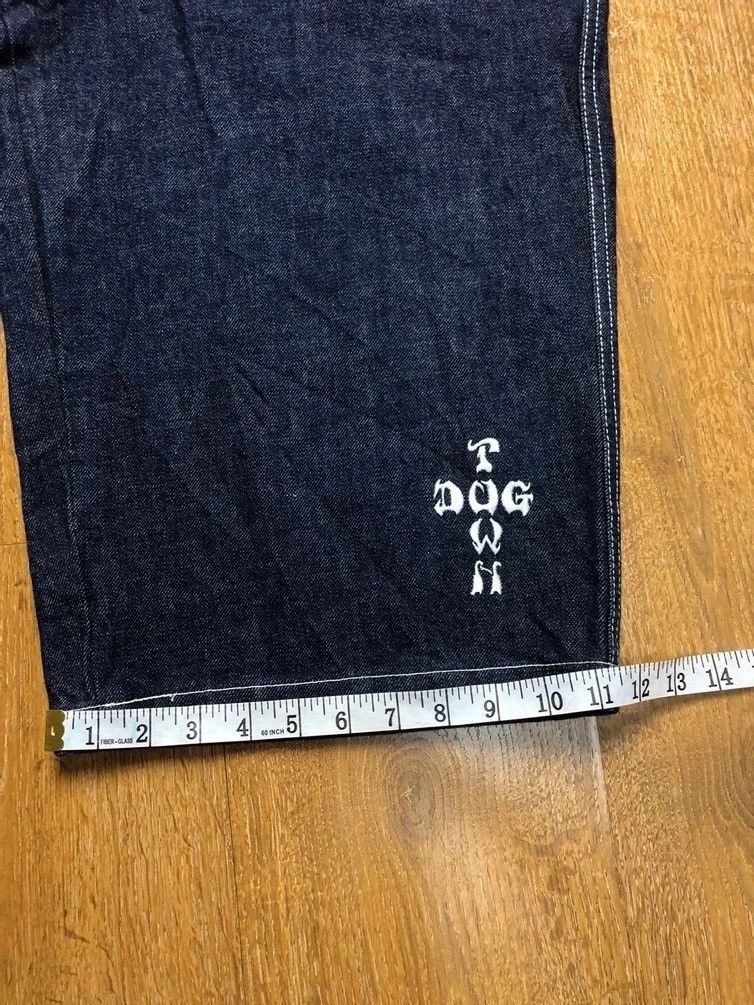 Dogtown Vintage Dog Town Black Dragon Short Pants Size US 32 / EU 48 - 19 Thumbnail
