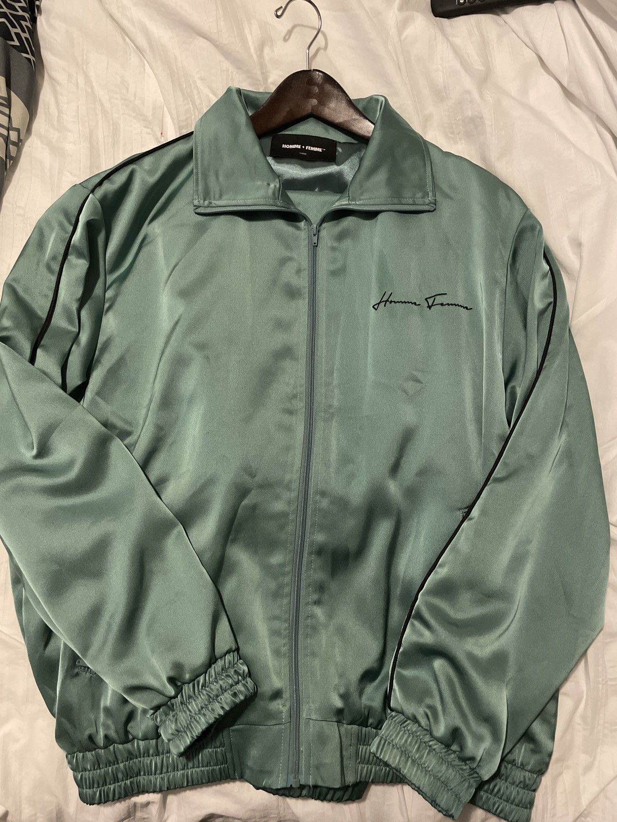 Brand new track suit