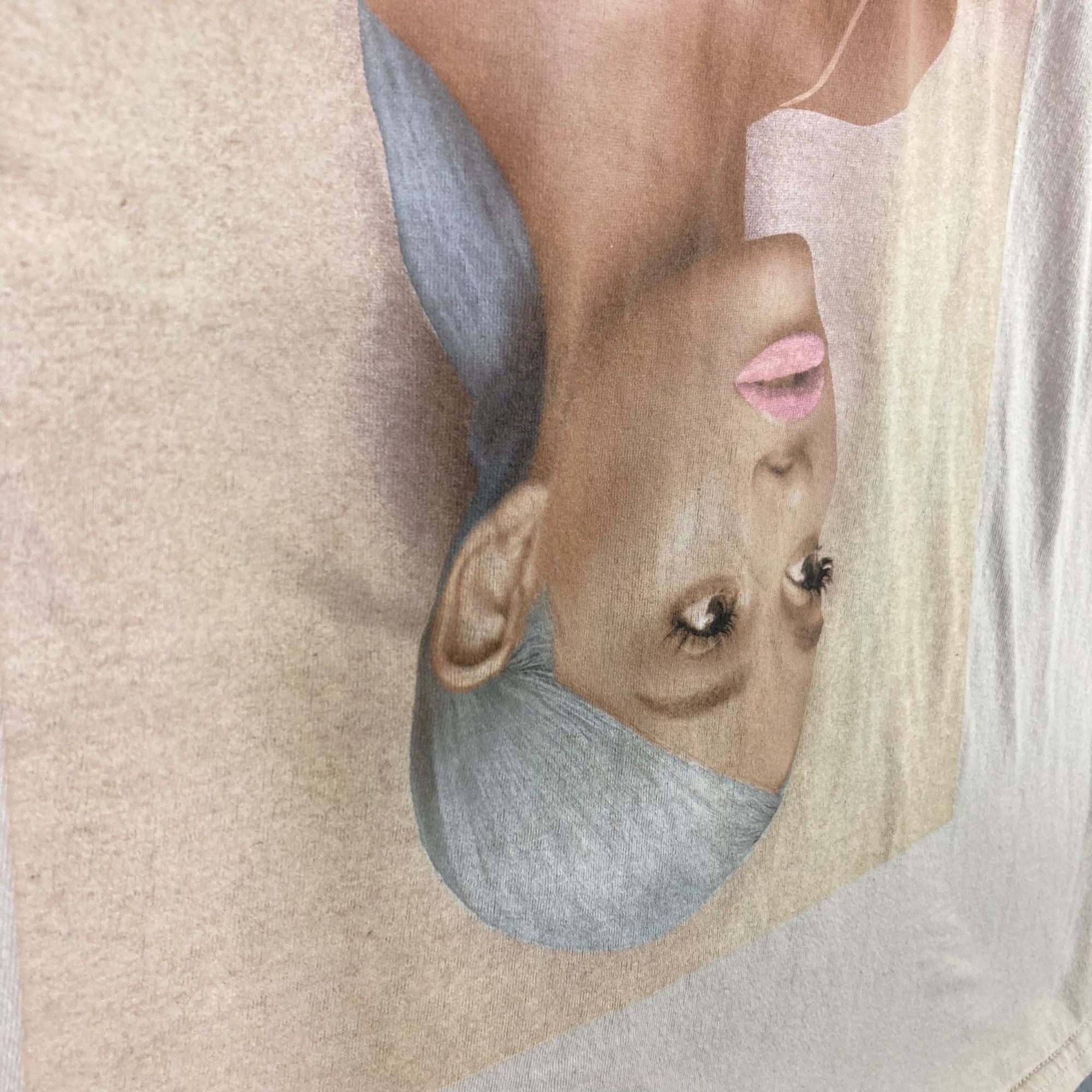 Band Tees Ariana Grande Sweetener World Tour Unisex Adult T-Shirt Size Size US L / EU 52-54 / 3 - 7 Thumbnail