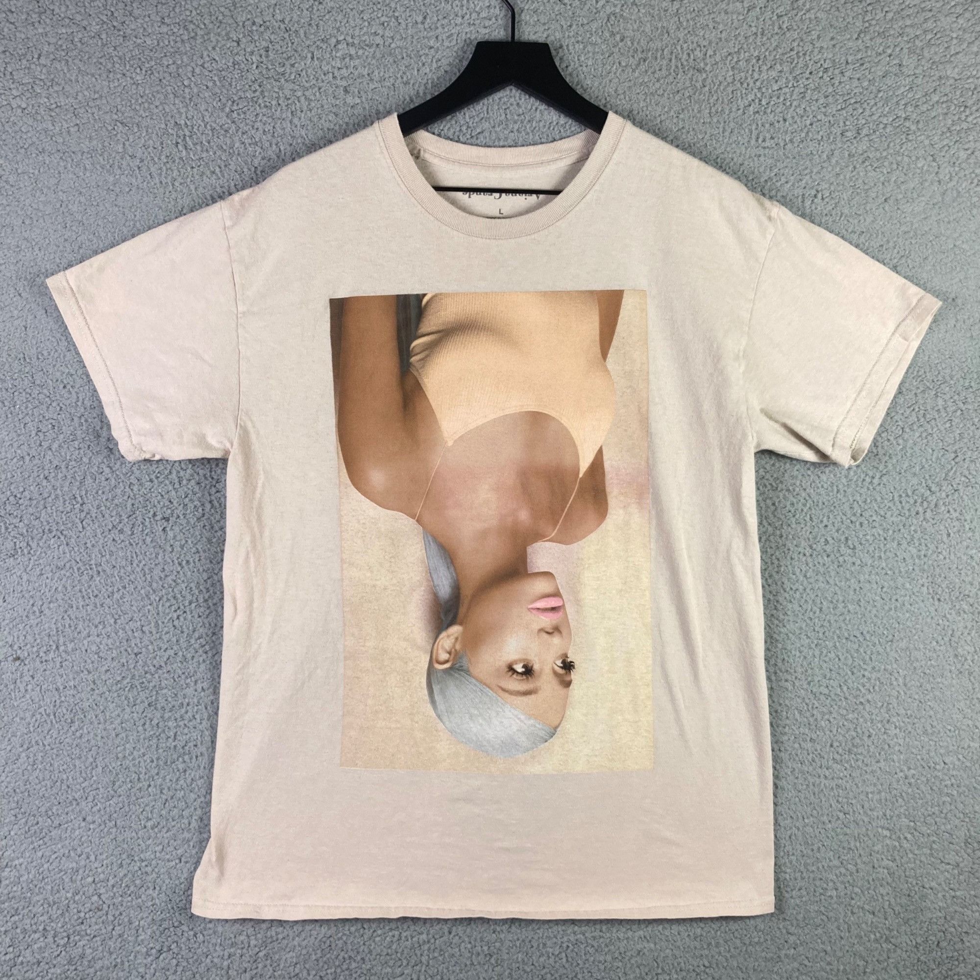 Band Tees Ariana Grande Sweetener World Tour Unisex Adult T-Shirt Size Size US L / EU 52-54 / 3 - 2 Thumbnail