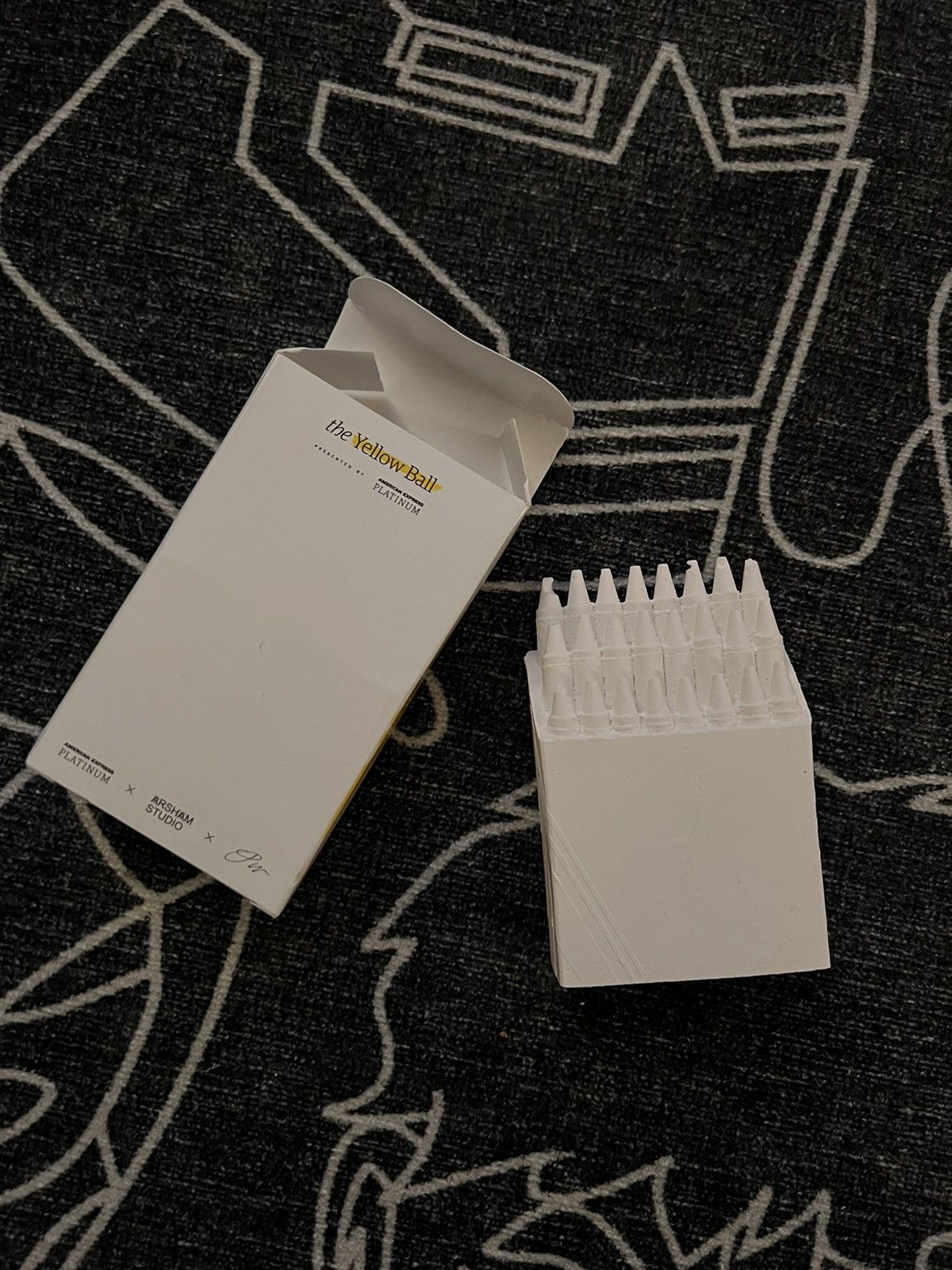 Daniel Arsham × Pharrell Daniel arsham x Pharrell x Amex Future Relic, Crayola Box 18 Size ONE SIZE - 1 Thumbnail