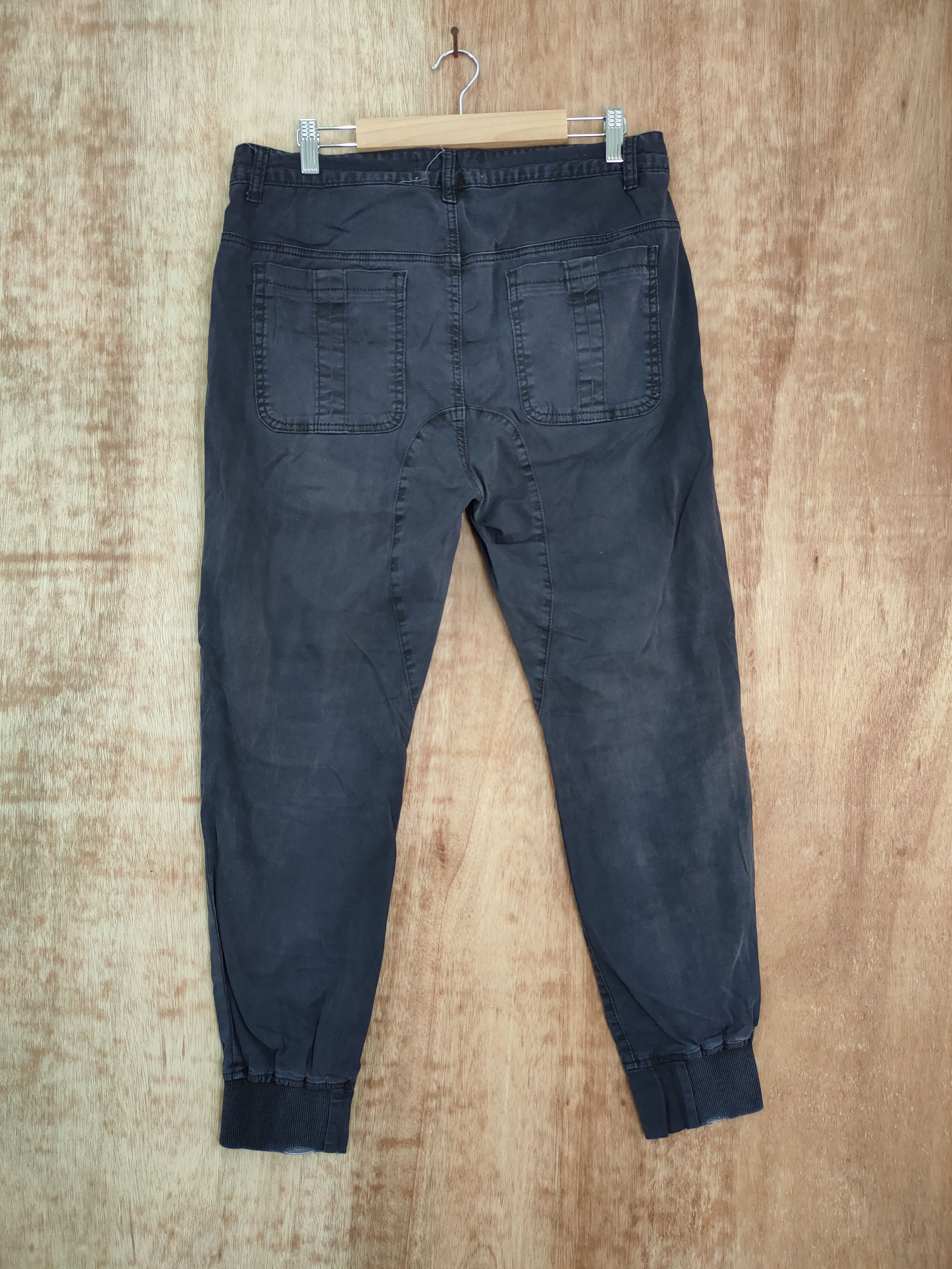 Faded Glory DLL Jean Bank denim faded jogger cargo pants #251 Size US 31 - 6 Thumbnail