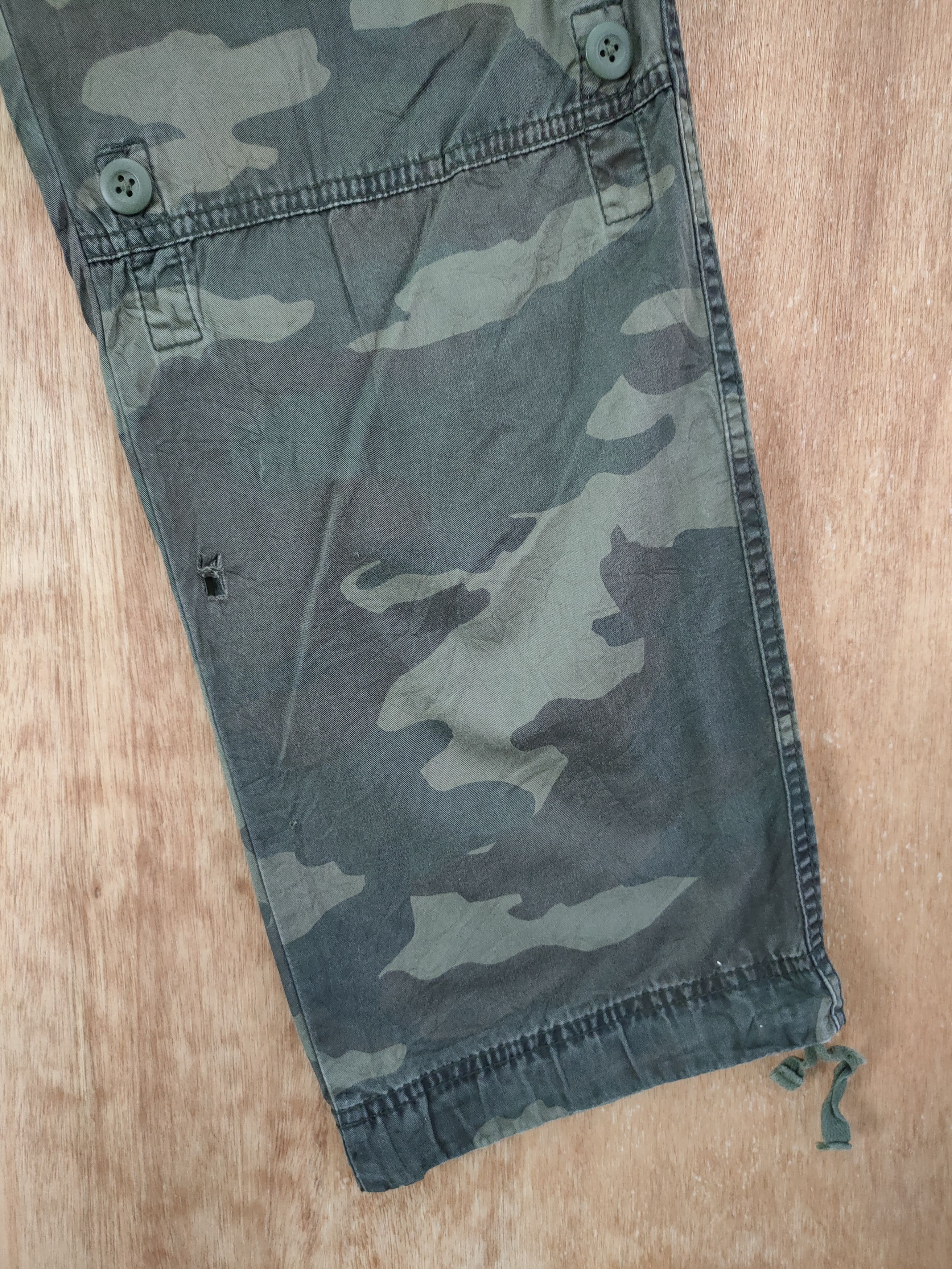 Japanese Brand DLL Uniqlo camo military japan tactical cargo pants #46-259 Size US 32 / EU 48 - 4 Thumbnail
