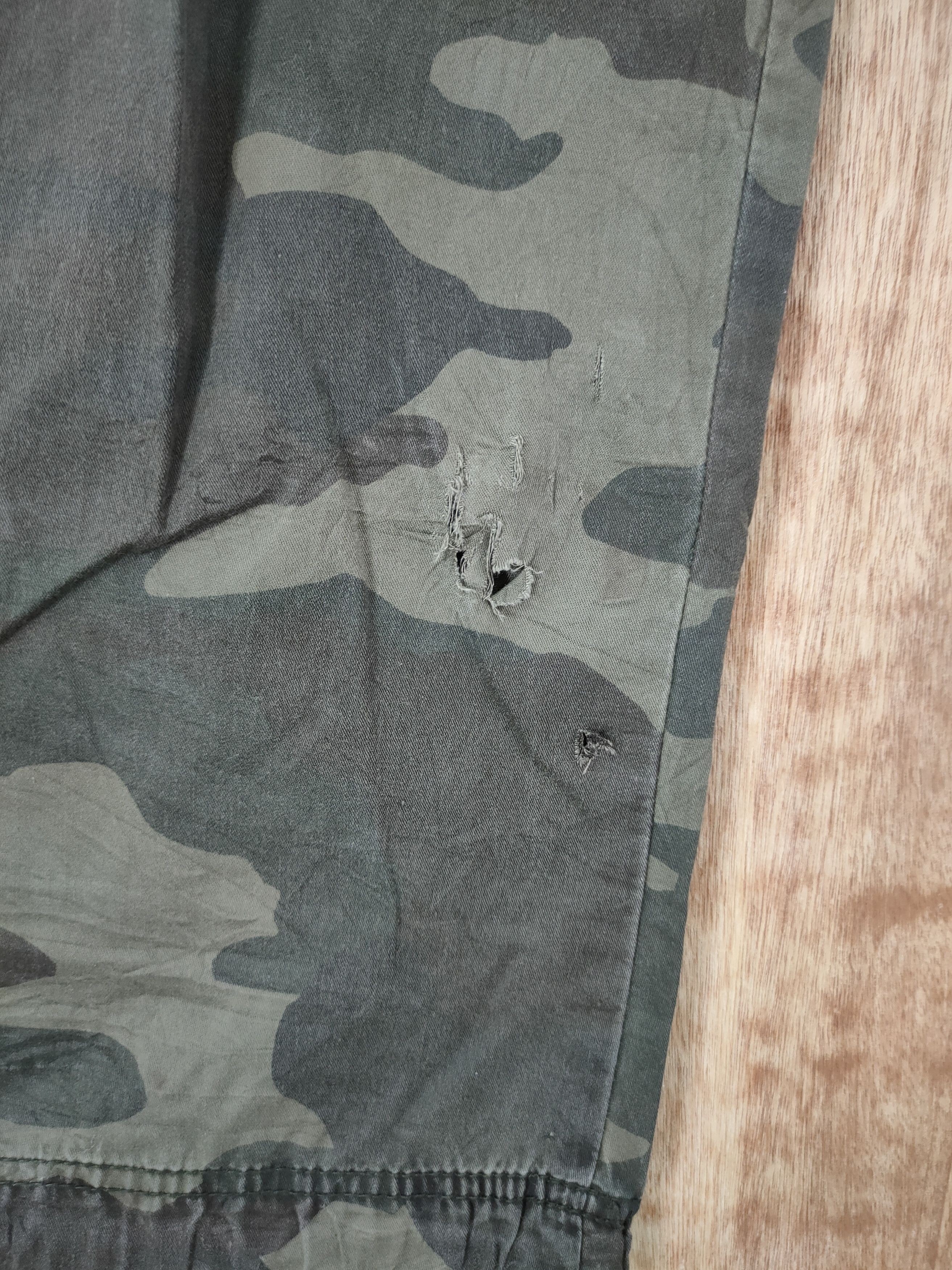Japanese Brand DLL Uniqlo camo military japan tactical cargo pants #46-259 Size US 32 / EU 48 - 3 Thumbnail