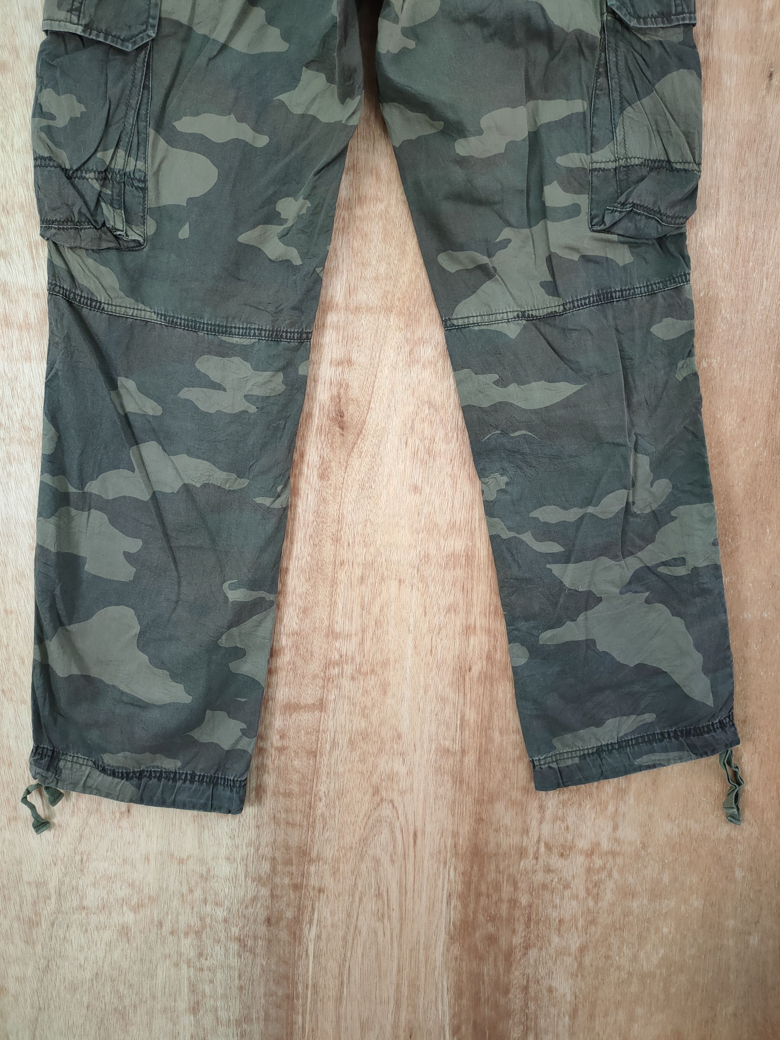 Japanese Brand DLL Uniqlo camo military japan tactical cargo pants #46-259 Size US 32 / EU 48 - 8 Thumbnail