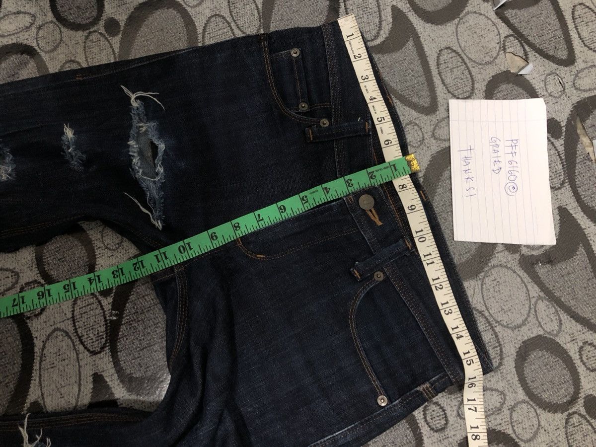 Rare J+ Distressed Skinny Fit Straight .