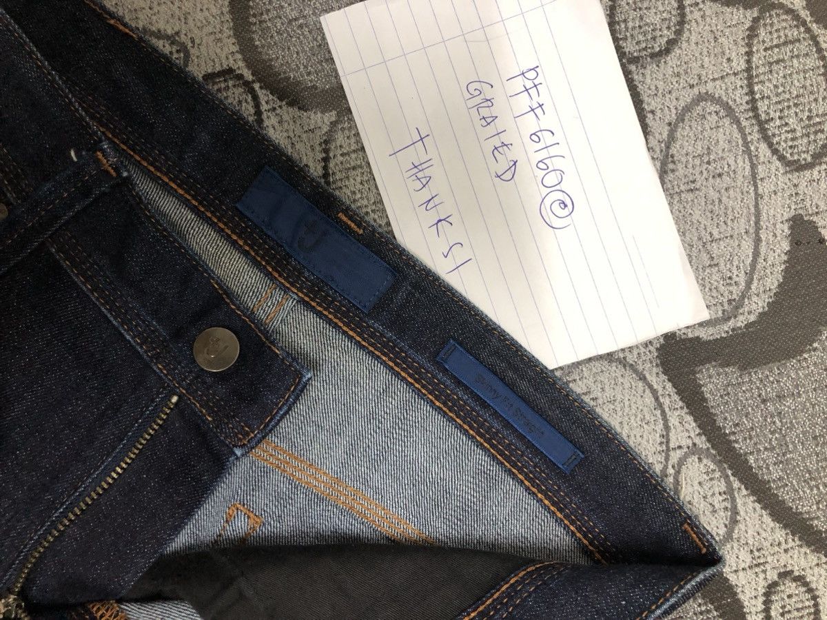 Rare J+ Distressed Skinny Fit Straight .