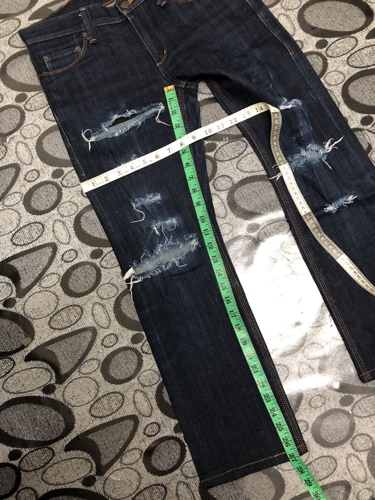 Rare J+ Distressed Skinny Fit Straight .