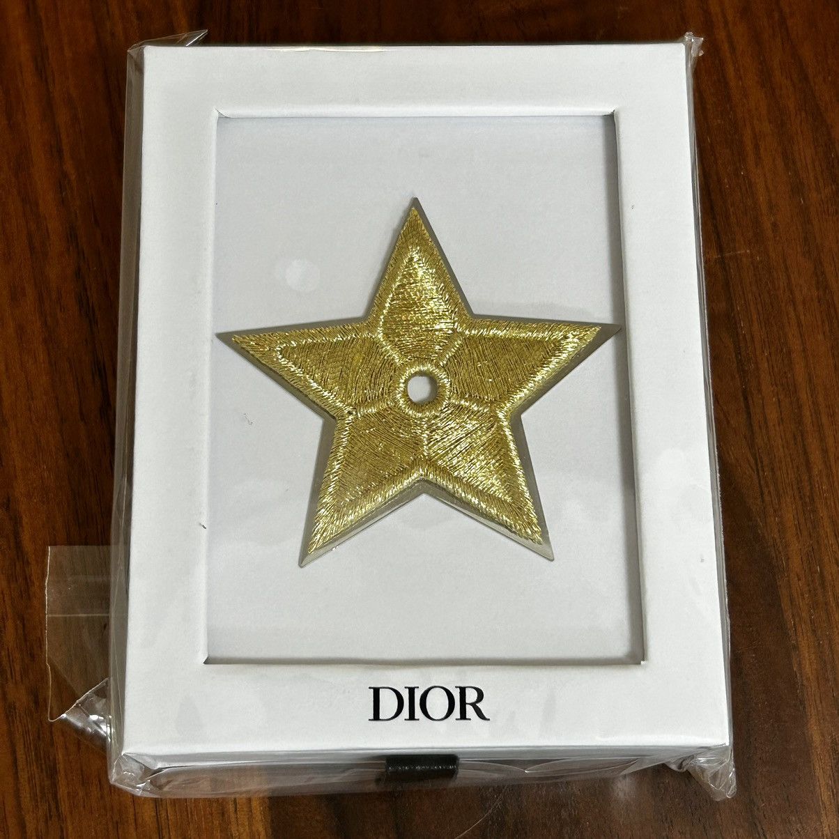 Dior DIOR STAR PIN | Grailed