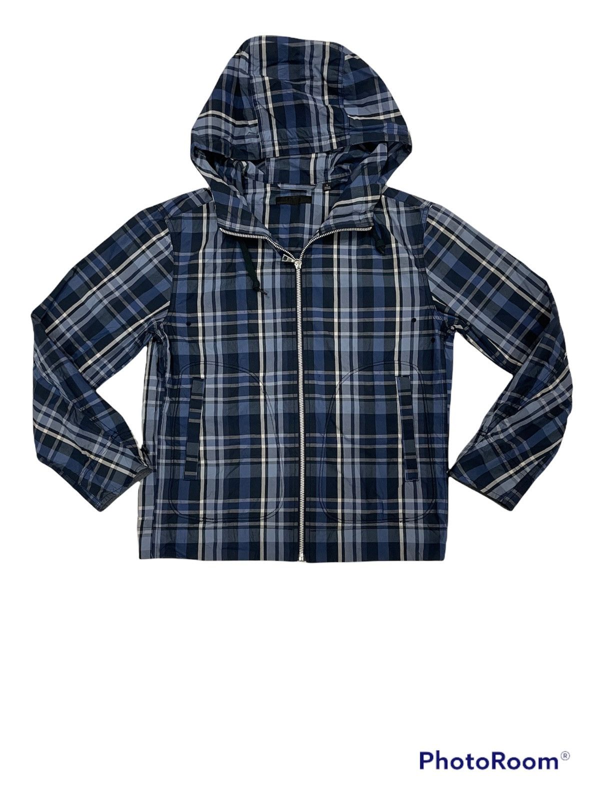 Japanese Brand × Uniqlo Uniqlo Japanese Streetwear hooded flannel plaids slim fit M Size US S / EU 44-46 / 1 - 1 Thumbnail