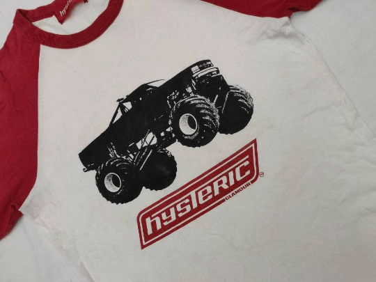 Hysteric Glamour Rare! Vintage Hysteric Glamour Bigfoot Car Tshirt Size US M / EU 48-50 / 2 - 2 Thumbnail