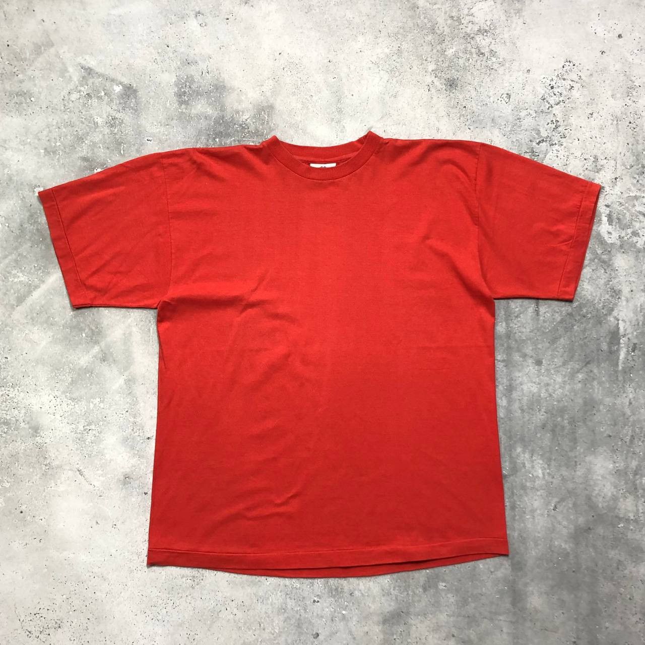 Vintage Vintage 2000s Blank Single Stitch T Shirt Orange Size M Size US M / EU 48-50 / 2 - 1 Thumbnail