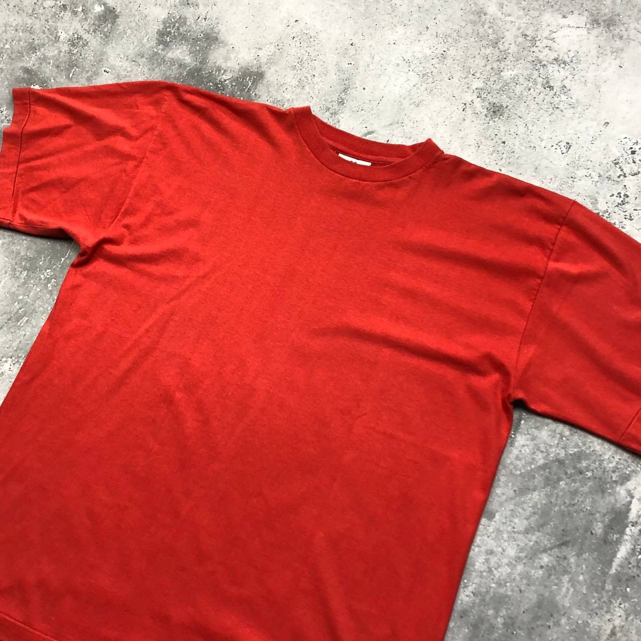 Vintage Vintage 2000s Blank Single Stitch T Shirt Orange Size M Size US M / EU 48-50 / 2 - 8 Thumbnail