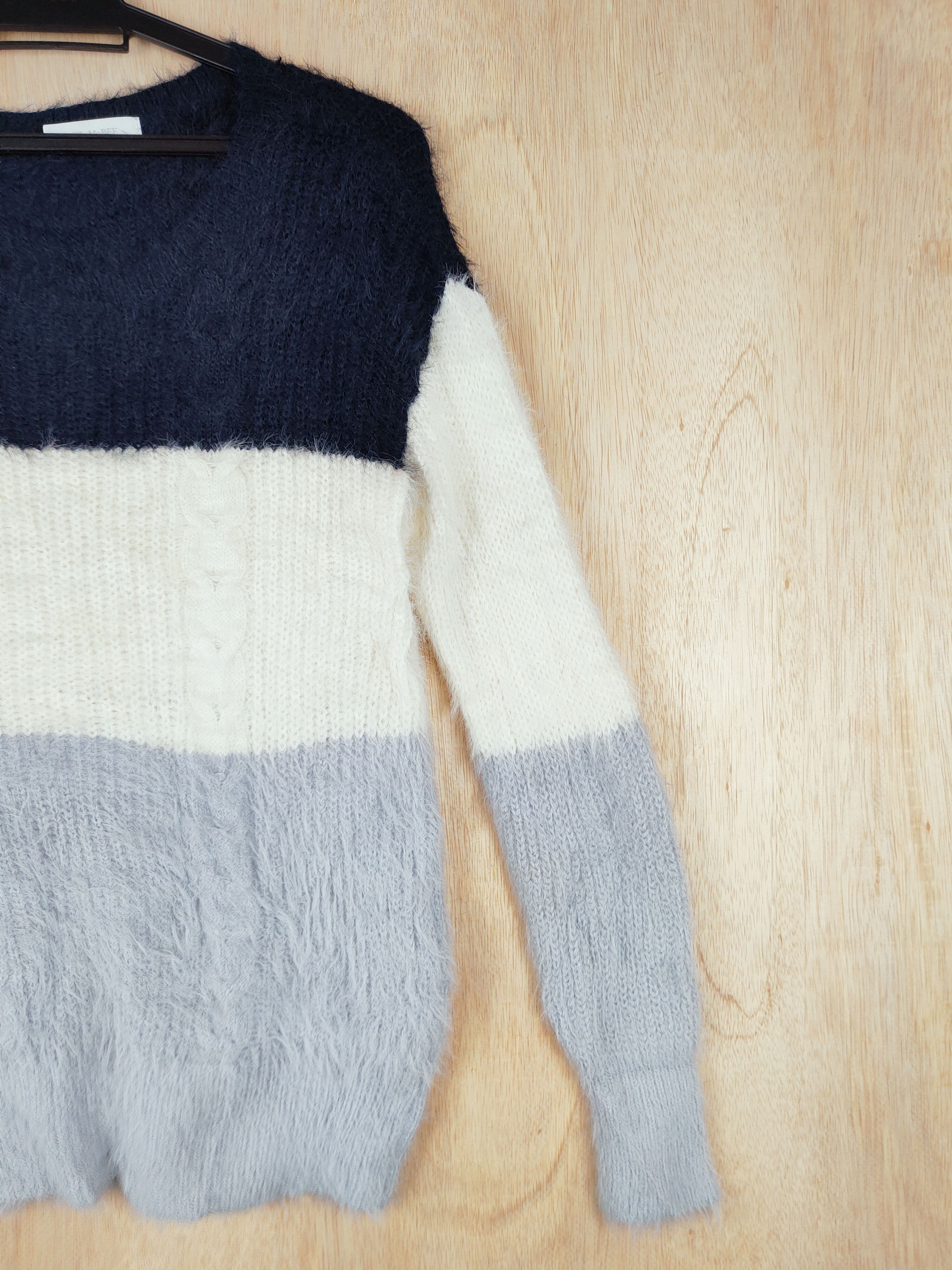 Japanese Brand Cecil Mc Bee shag shaggy fur mohair stripe Knitwear#S261 Size M / US 6-8 / IT 42-44 - 4 Thumbnail