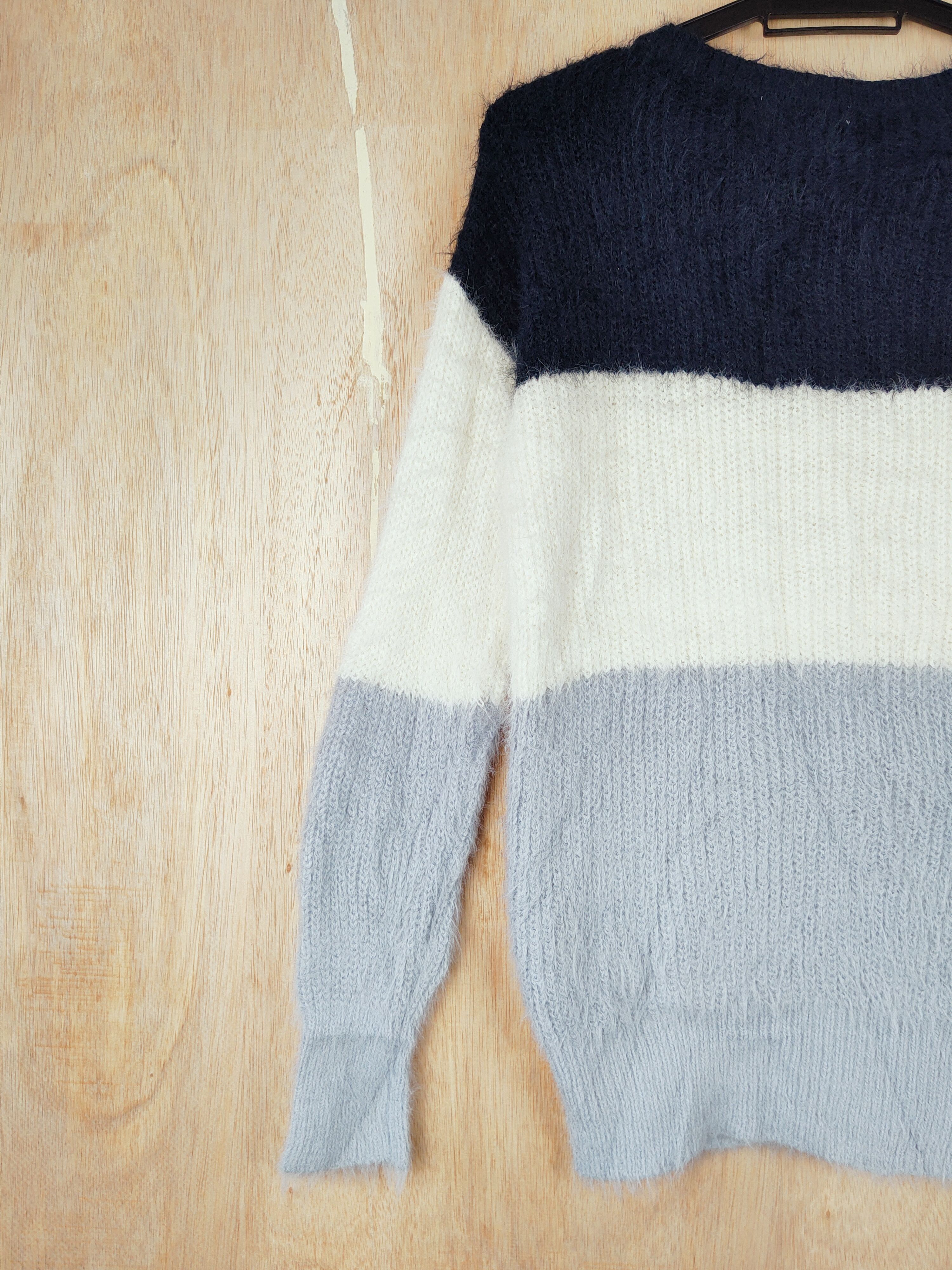 Japanese Brand Cecil Mc Bee shag shaggy fur mohair stripe Knitwear#S261 Size M / US 6-8 / IT 42-44 - 6 Thumbnail