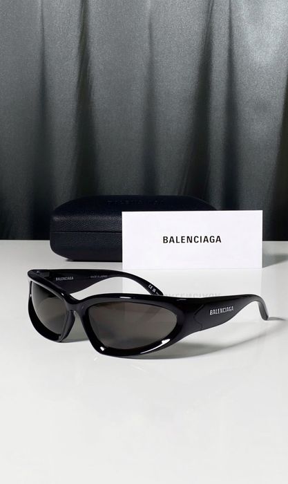 Balenciaga Balenciaga Swift Oval Sunglasses Bb0157s Grailed 7452