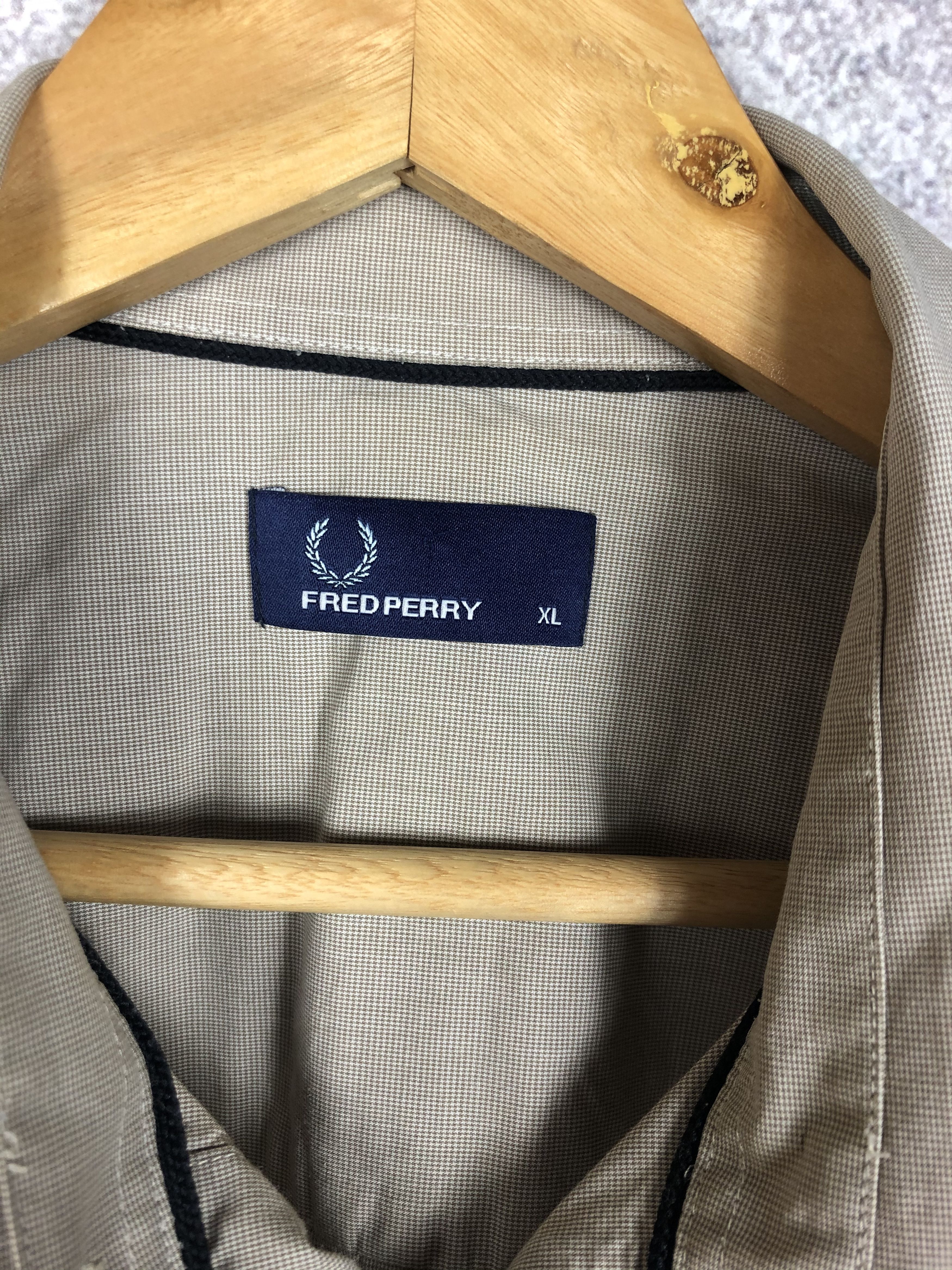 Fred Perry Men’s Fred Perry Vintage shirt Button Up short sleeve Size US XL / EU 56 / 4 - 5 Thumbnail